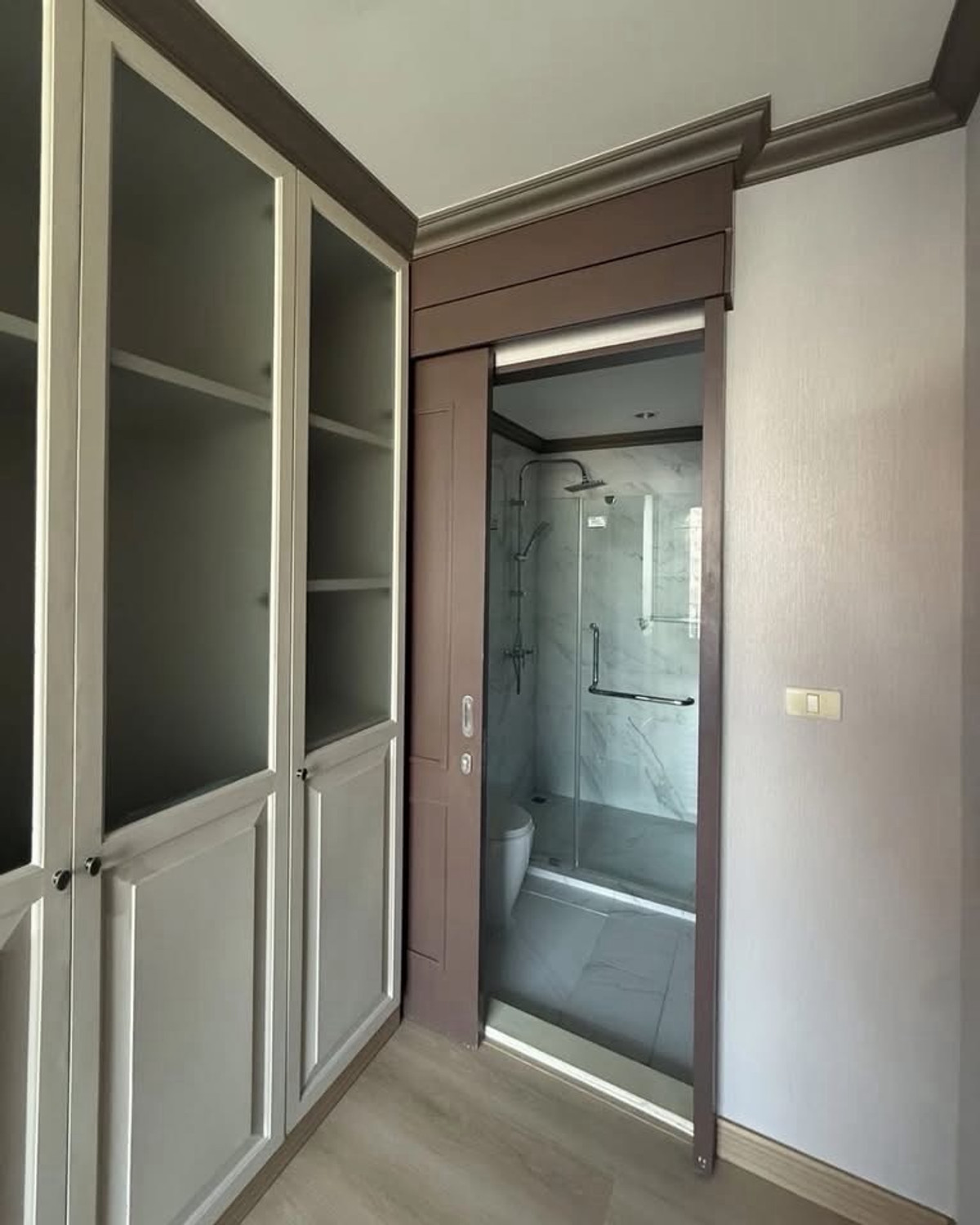 For SaleCondoSiam Paragon ,Chulalongkorn,Samyan : Low-Rise Condo in Siam 5 Minutes Walk to BTS National Stadium 