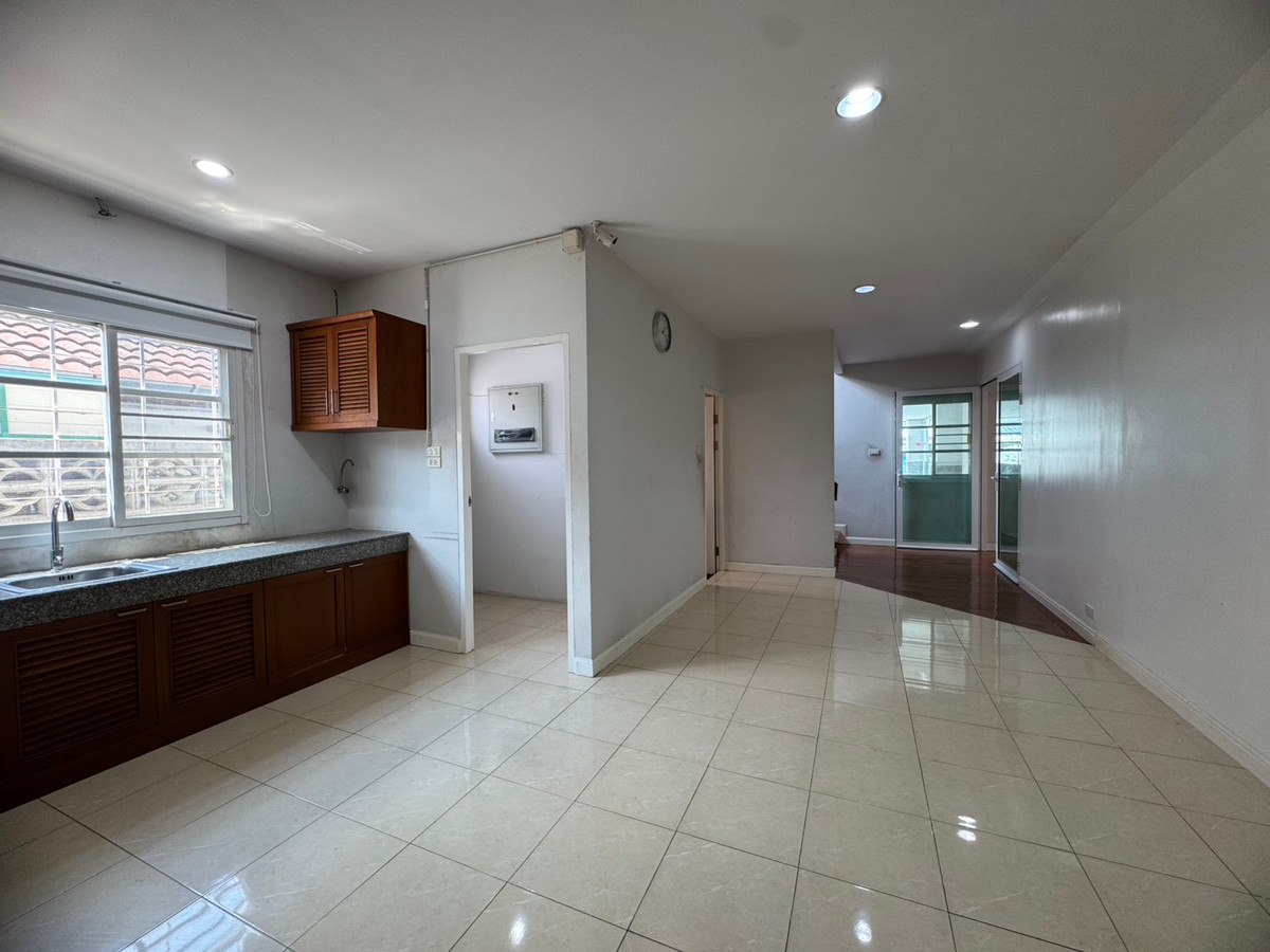 ให้เช่าบ้านโชคชัย4 ลาดพร้าว71 : ให้เช่าบ้านเดี่ยวซอยโชคชัย4 บ้านสวยราคาดี (N.2020)