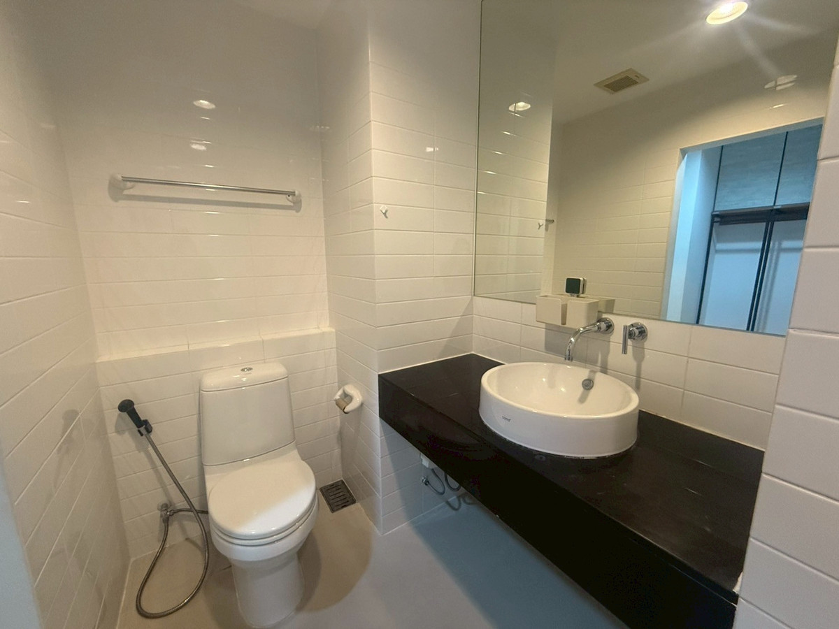 For RentCondoOnnut, Udomsuk : 🏙️ Condo for Rent at Ideo Mix Sukhumvit 103 — only 0 meters from BTS Skytrain Udom Suk Station! 🚝