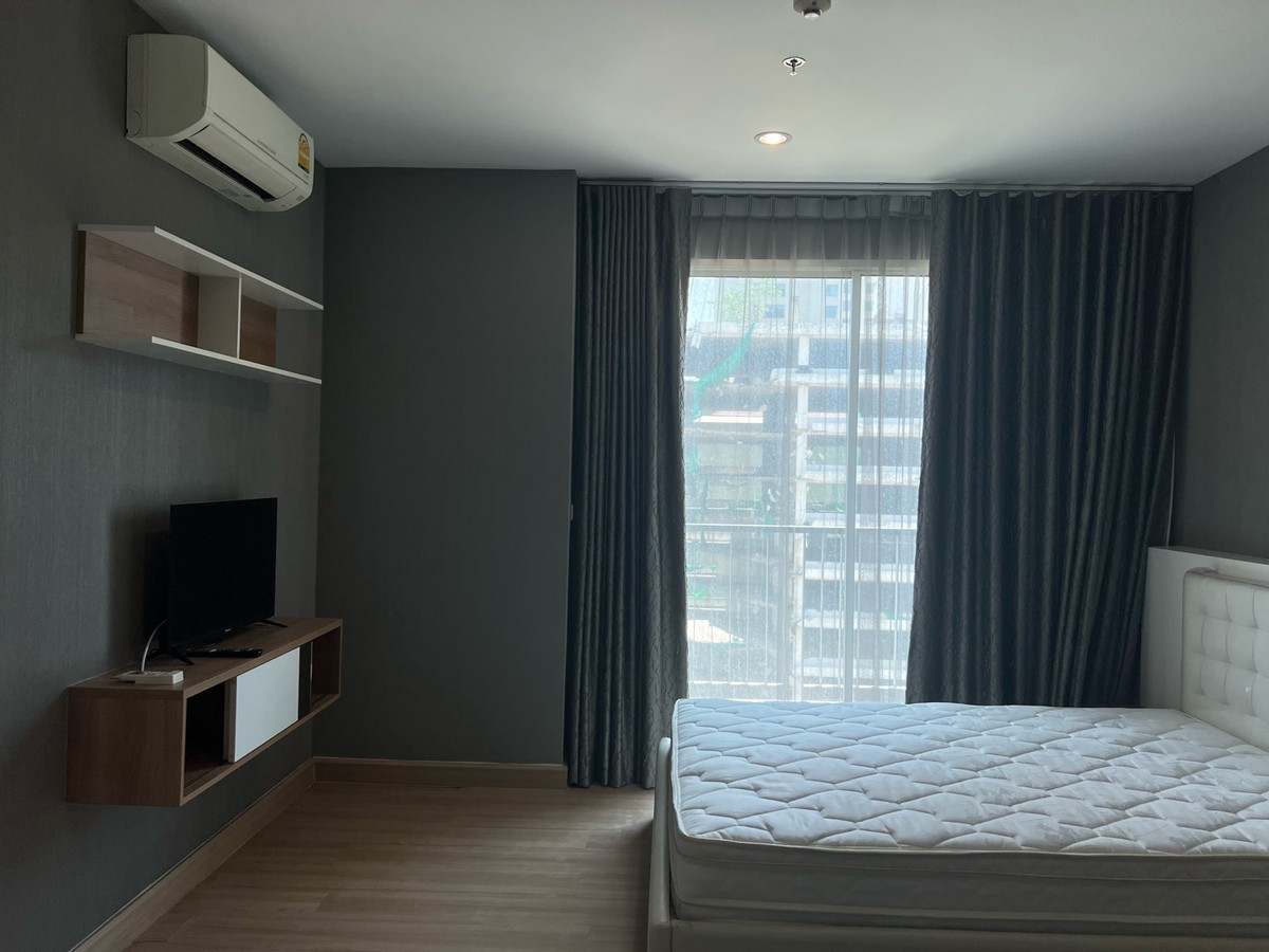 ให้เช่าคอนโดรัตนาธิเบศร์ สนามบินน้ำ พระนั่งเกล้า : ให้เช่าเดอะ โฮเทล เซอร์วิส คอนโดมิเนียม 1นอน1น้ำ50ตรม. ห้องสภาพใหม่ ชั้น7 ระเบียงทิศตะวันออก ติดรถไฟฟ้าMRTบางกระสอ