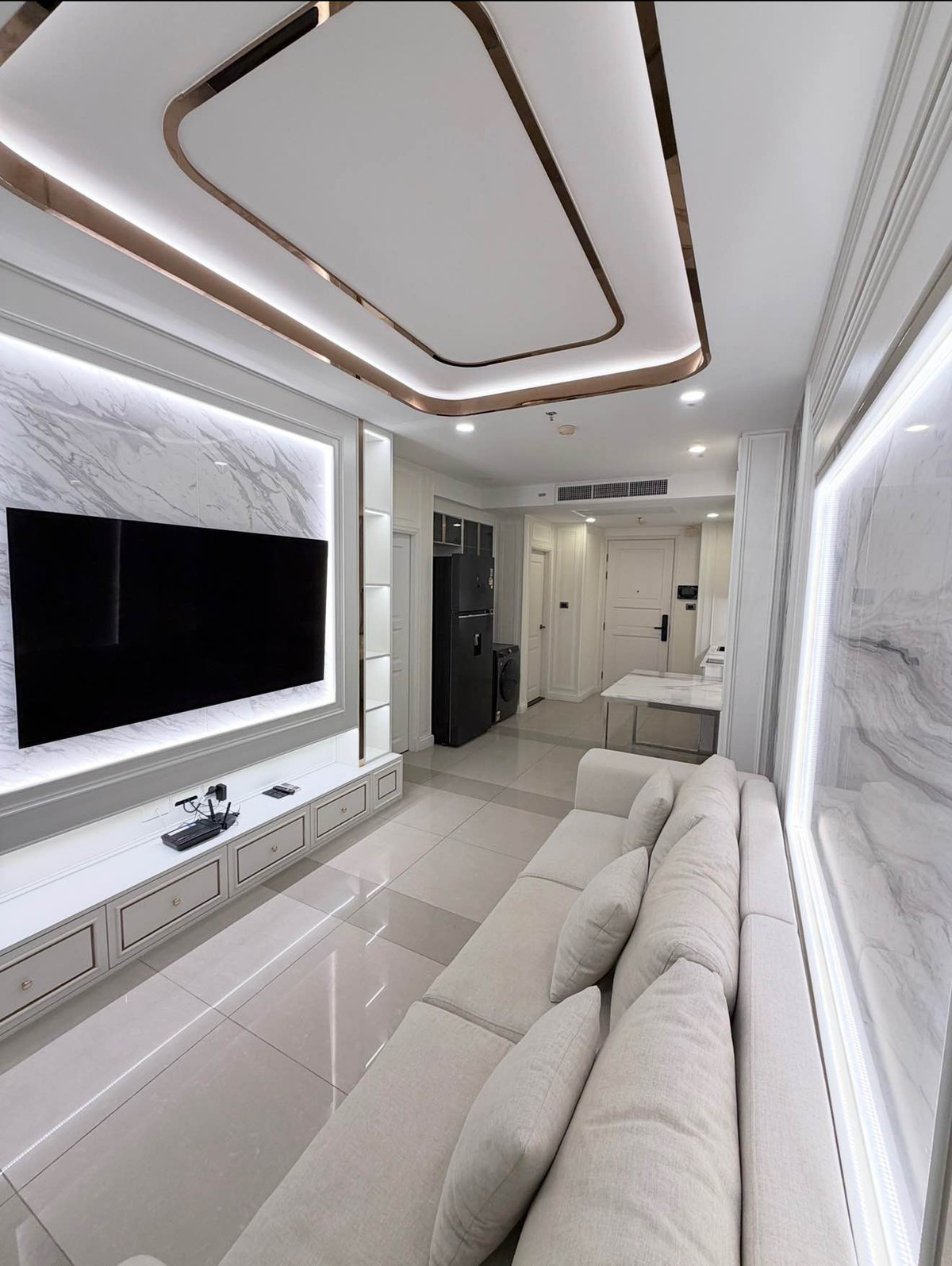 ให้เช่าคอนโดพระราม 9 เพชรบุรีตัดใหม่ RCA : WS6815 ให้เช่า Supalai Wellington 1 ใกล้ MRT ห้วยขวาง ห้องใหญ่ เดินทางสะดวก เพียง 28,000 บาท/เดือน