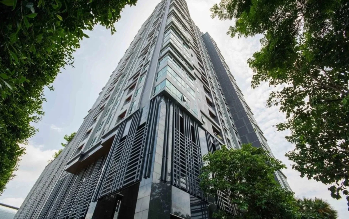 ขายคอนโดพระราม 9 เพชรบุรีตัดใหม่ RCA : ✨ For Sale: The Address Asoke  Condo ✨  💰 Only 10,390,000 THB