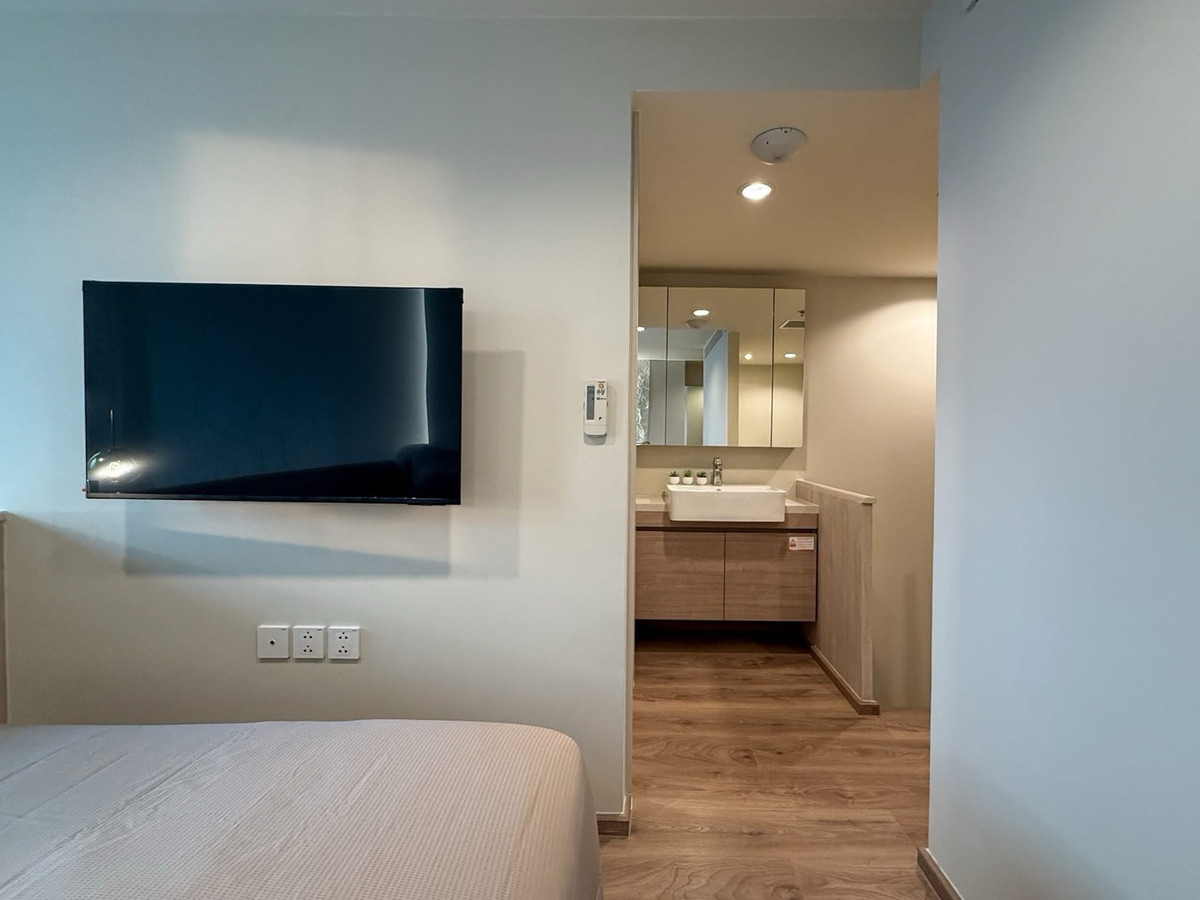 ให้เช่าคอนโดอารีย์ อนุสาวรีย์ : ให้เช่า Noble Form Thonglor (สุขุมวิท 55) 
✨ห้องแบบ Duplex ชั้น 39 (ชั้นสูง วิวเมืองสวย)