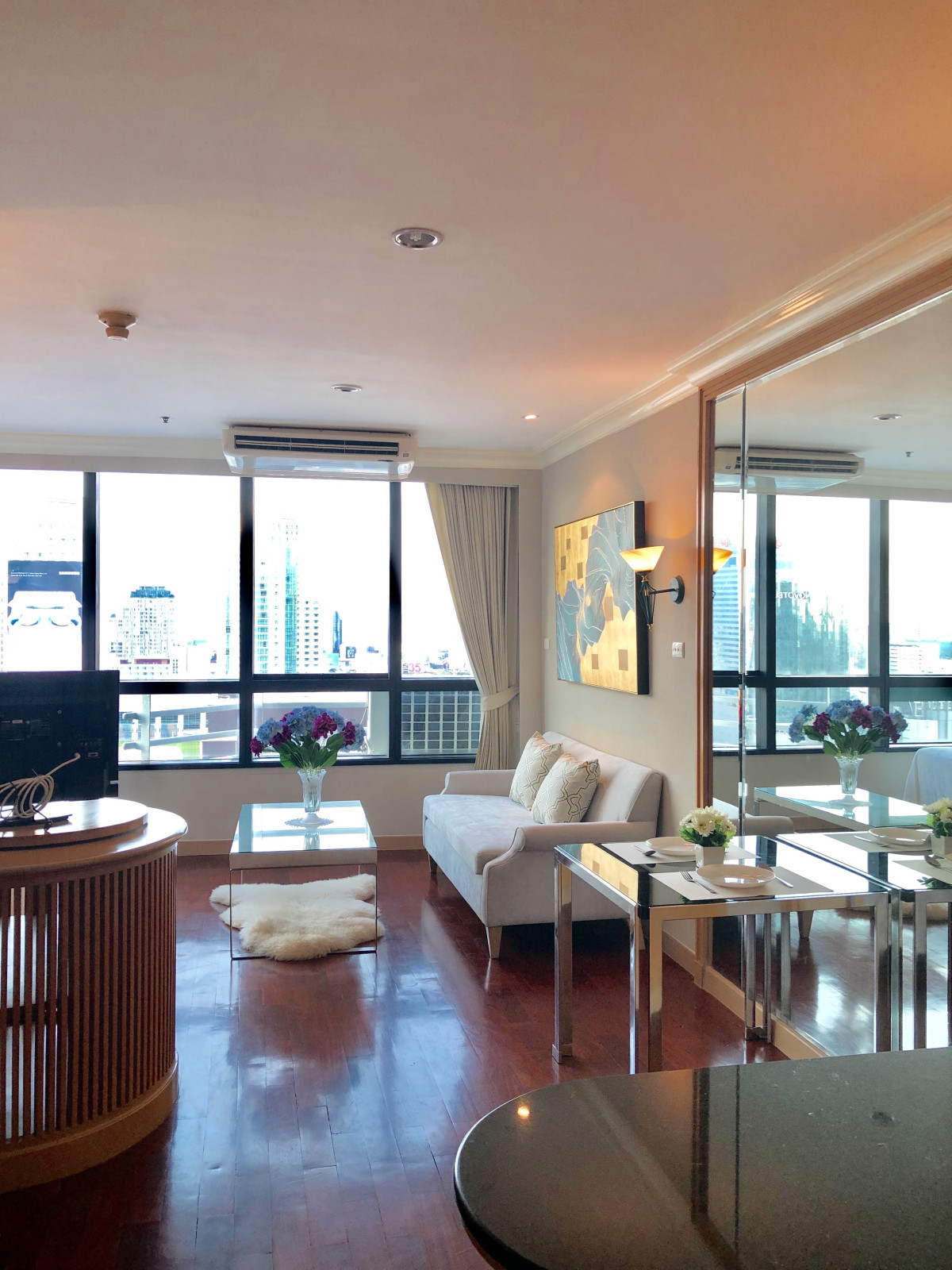 For SaleCondoWitthayu, Chidlom, Langsuan, Ploenchit : For Sale Condo , President Place , high floor , wide frontage , newly renovated , BTS-Chit Lom , Lumpini , Pathum Wan , Bangkok , CX-150162