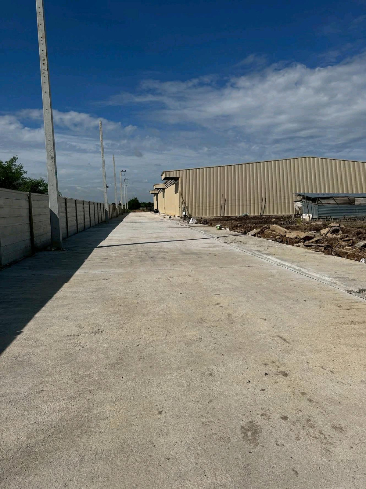 ให้เช่าโกดังนนทบุรี บางใหญ่ บางบัวทอง : 🏭 ให้เช่าโรงงาน / โกดัง บางบัวทอง นนทบุรี | ใกล้ถนนบางบัวทอง–สุพรรณบุรี