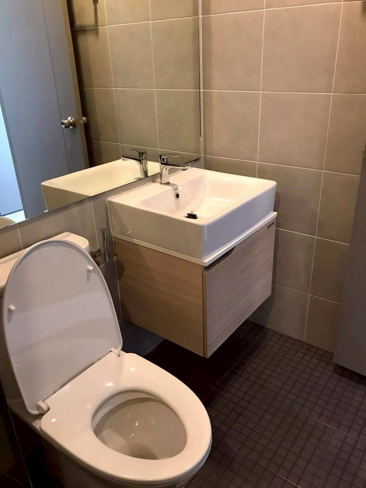 ให้เช่าคอนโดบางนา แบริ่ง ลาซาล : ✅ IDO2135 ✅ Line : @p2nproperty