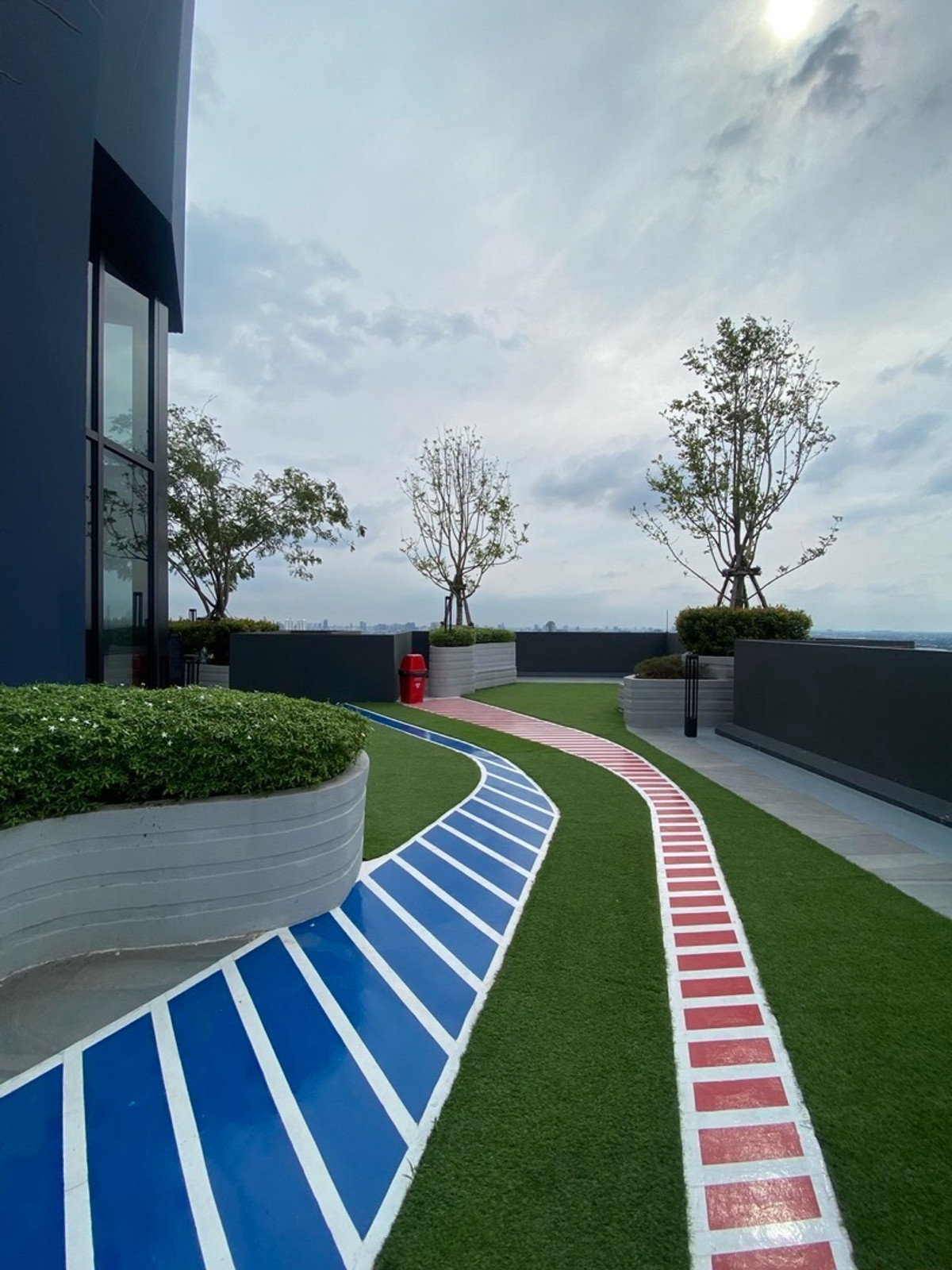 ให้เช่าคอนโดปิ่นเกล้า จรัญสนิทวงศ์ : 🔥 ปล่อยเช่าด่วน Origin สิรินธร ชั้น 9 วิวสระ ห้องสวย เฟอร์ครบ เครื่องซัก-อบ พร้อมอยู่