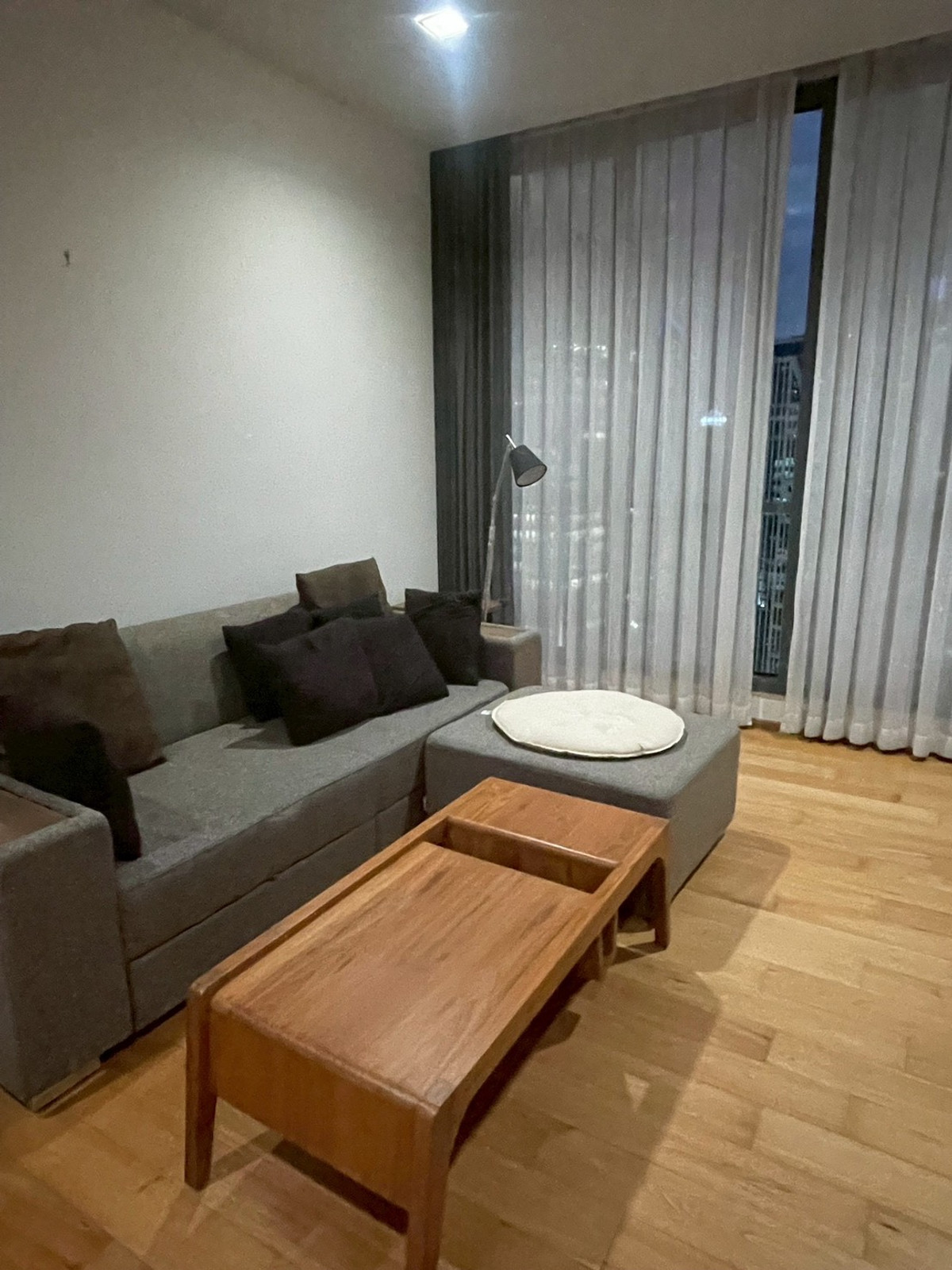 For RentCondoNana, North Nana,Sukhumvit13, Soi Nana : For rent, Hyde Sukhumvit 13, very beautiful room, very good price, fully furnished. Ready to move in