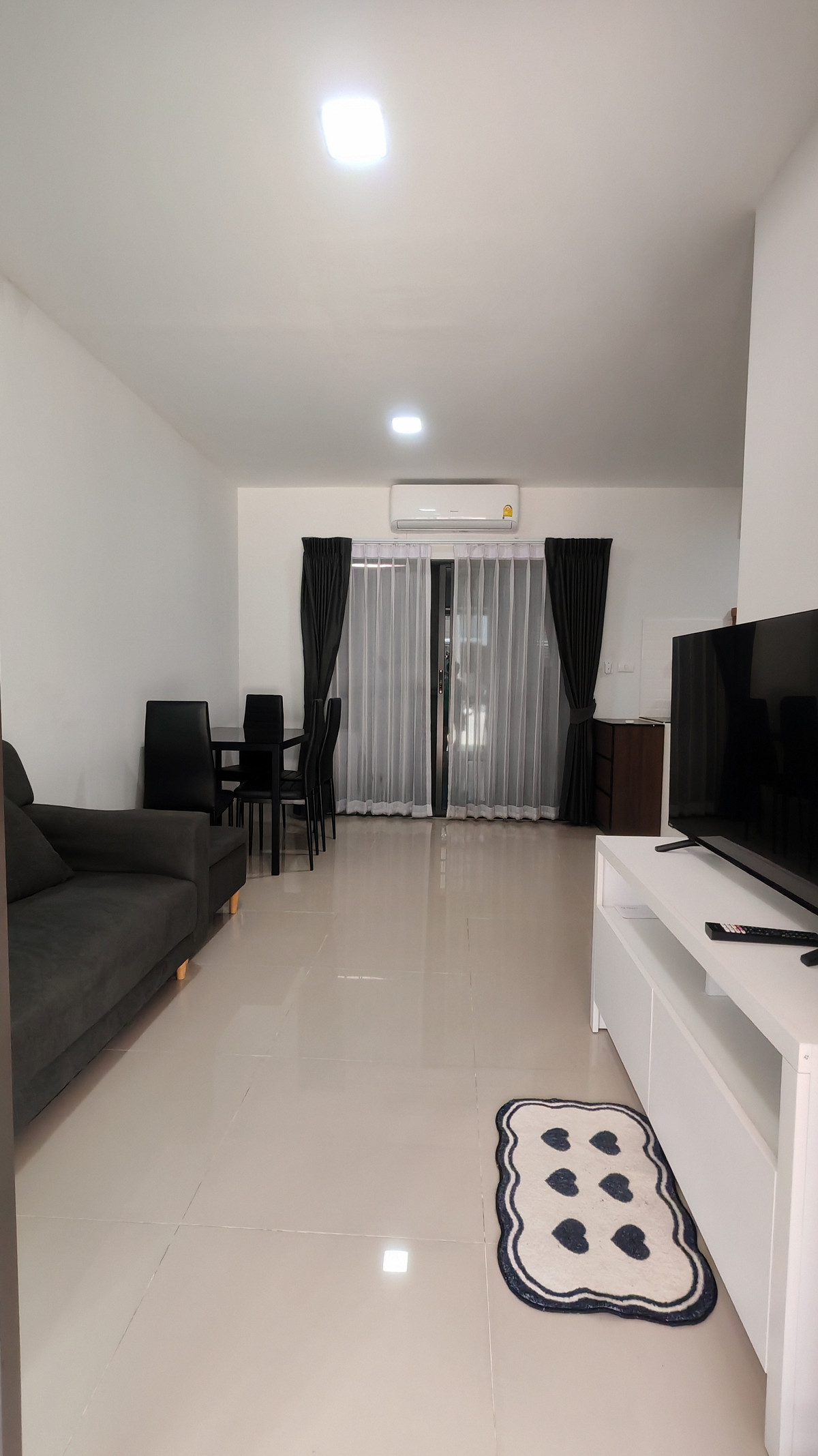 ให้เช่าทาวน์โฮมปทุมธานี รังสิต ธรรมศาสตร์ : ทาวน์โฮมใกล้ ฟิวเจอร์ 6นาที ม.กรุงเทพ 15นาที มี Top หน้าหมู่บ้าน