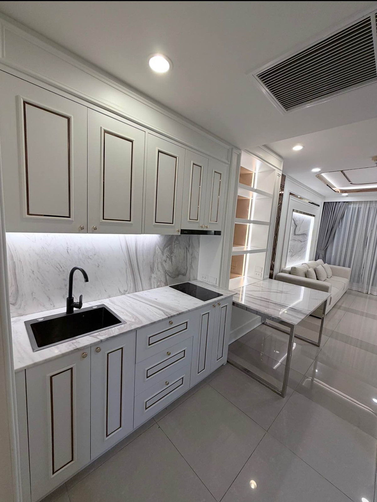 ให้เช่าคอนโดพระราม 9 เพชรบุรีตัดใหม่ RCA : WS6815 ให้เช่า Supalai Wellington 1 ใกล้ MRT ห้วยขวาง ห้องใหญ่ เดินทางสะดวก เพียง 28,000 บาท/เดือน