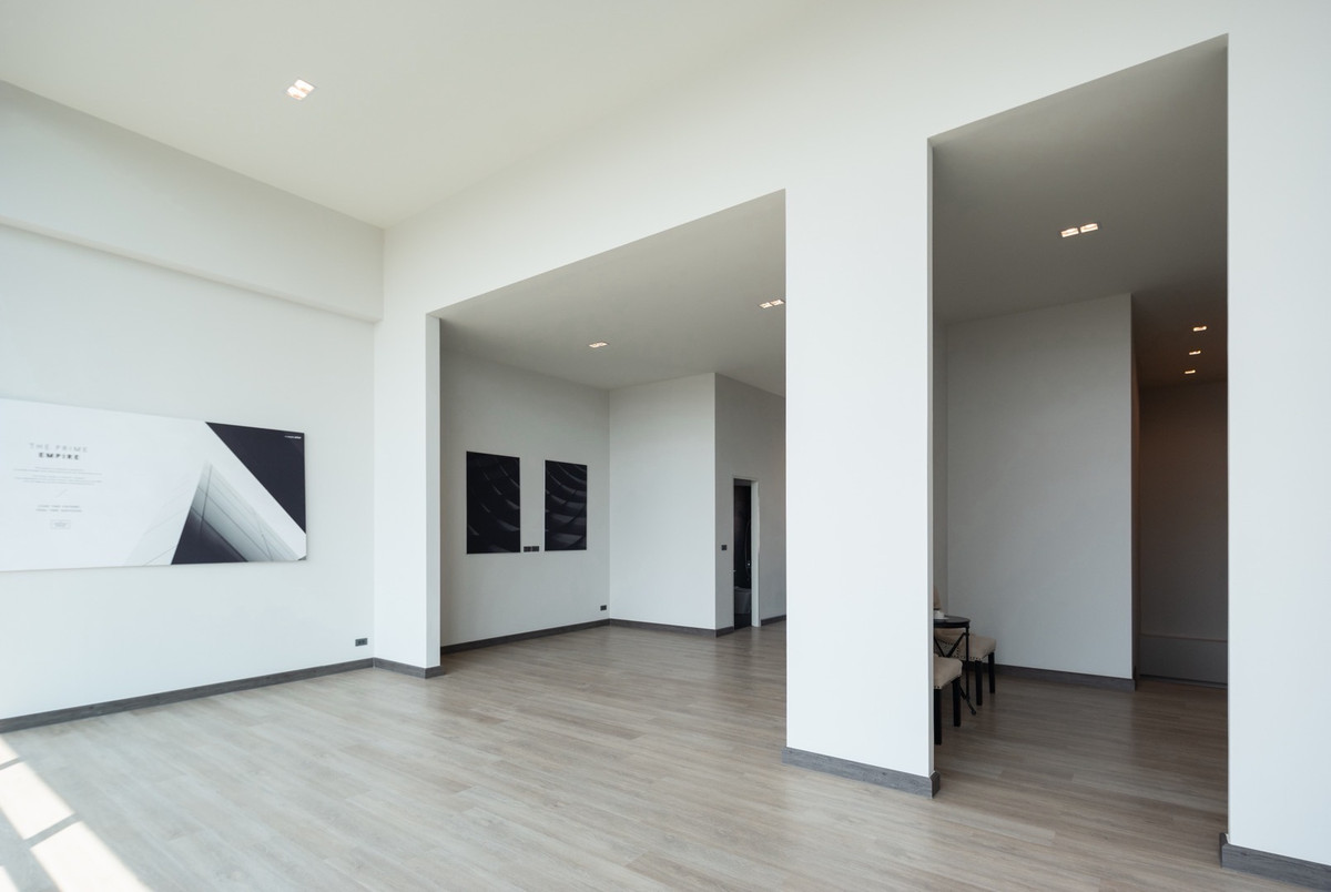 For SaleHome OfficePattanakan, Srinakarin : Home Office for Sale The Preston Empire Krungthep Kreetha Prime Business Location Near International Schools Rama 9 Area