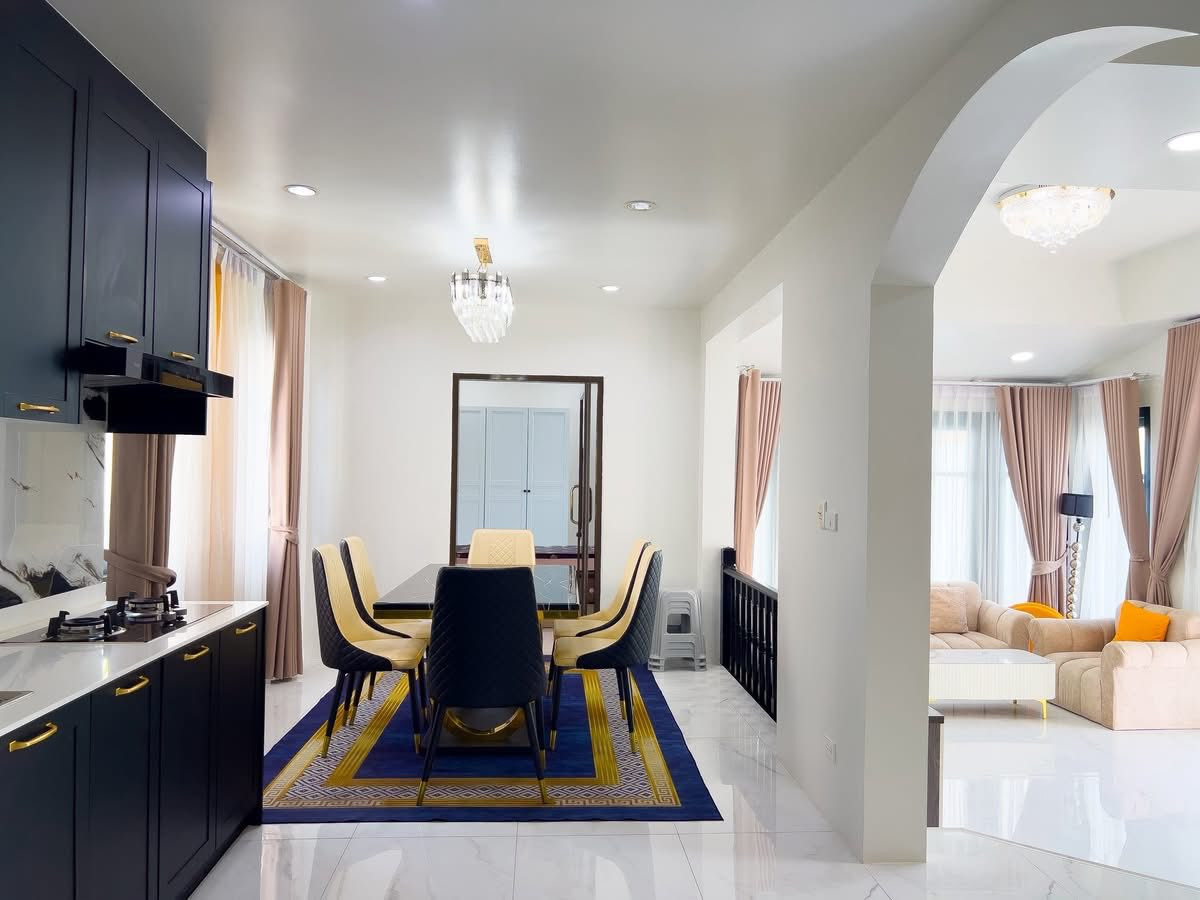 ให้เช่าพัทยา บางแสน ชลบุรี สัตหีบ : บ้านพูลวิลล่า จอมเทียน ใกล้หาดจอมเทียน เดินทางเพียง 5 นาที