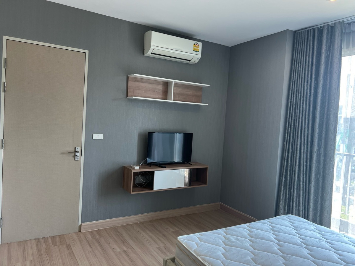 ให้เช่าคอนโดรัตนาธิเบศร์ สนามบินน้ำ พระนั่งเกล้า : ให้เช่าเดอะ โฮเทล เซอร์วิส คอนโดมิเนียม 1นอน1น้ำ50ตรม. ห้องสภาพใหม่ ชั้น7 ระเบียงทิศตะวันออก ติดรถไฟฟ้าMRTบางกระสอ