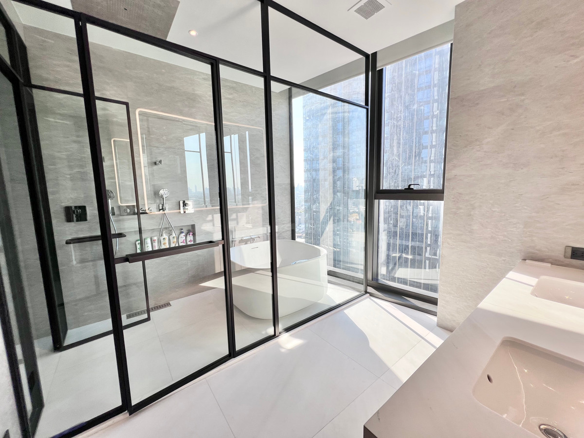 For SaleCondoSukhumvit, Asoke, Thonglor : Ultimate class of condominuim in the heart of Thonglor ✨Scope Thonglor✨4+1 beds 4+1 baths, Size 416 sqm., near BTS / MRT Thonglor (0 km) Tel.0982645161 