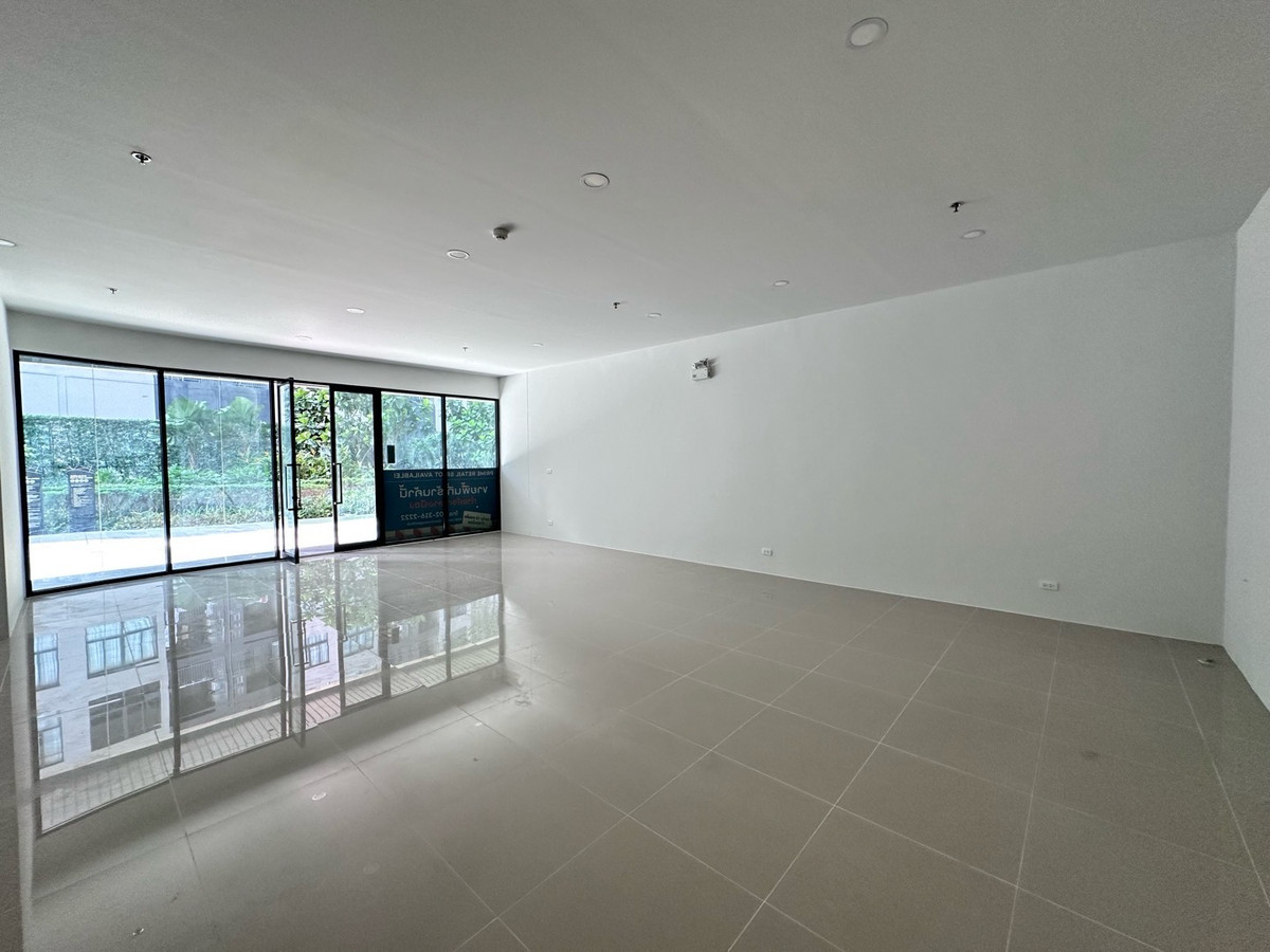 ขายร้านค้า/ตลาดนัดอ่อนนุช อุดมสุข : ขาย Commercial Space 66.73 ตร.ม. Elio Del Nest ทำเลดี ใกล้ 7-Eleven หน้าร้านอยู่ทางเดินหลักคอนโด เหมาะเปิดธุรกิจ | 082-4499822