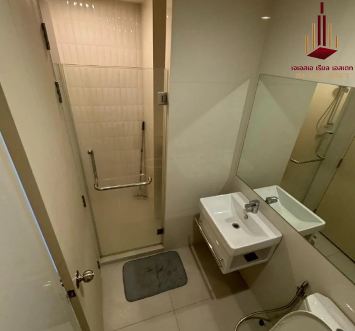 ให้เช่าคอนโดพระราม 9 เพชรบุรีตัดใหม่ RCA : ✨ For Rent: Life Asoke Condo ✨  💰 Only 33,000 THB/month