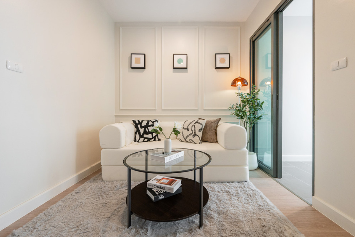 For SaleCondoBang Sue, Wong Sawang, Tao Pun : Sell beautifully renovated condo at Metro Sky Prachachuen – 1 Bedroom, 1 Bathroom. Monthly installment only about 8,000 THB/month. Located near MRT Tao Poon and MRT Bang Son, close to the expressway with convenient access to the city center, Bang Sue, Rat