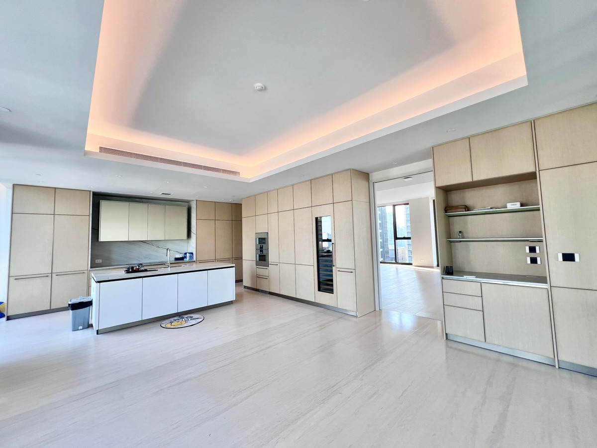 For SaleCondoSukhumvit, Asoke, Thonglor : Ultimate class of condominuim in the heart of Thonglor ✨Scope Thonglor✨4+1 beds 4+1 baths, Size 416 sqm., near BTS / MRT Thonglor (0 km) Tel.0982645161 