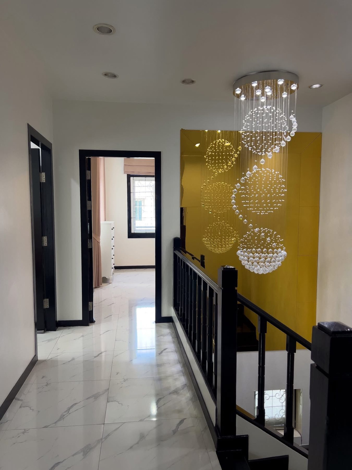 ให้เช่าพัทยา บางแสน ชลบุรี สัตหีบ : บ้านพูลวิลล่า จอมเทียน ใกล้หาดจอมเทียน เดินทางเพียง 5 นาที