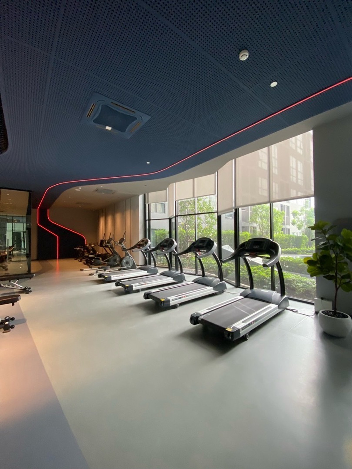 ให้เช่าคอนโดปิ่นเกล้า จรัญสนิทวงศ์ : 🔥 ปล่อยเช่าด่วน Origin สิรินธร ชั้น 9 วิวสระ ห้องสวย เฟอร์ครบ เครื่องซัก-อบ พร้อมอยู่