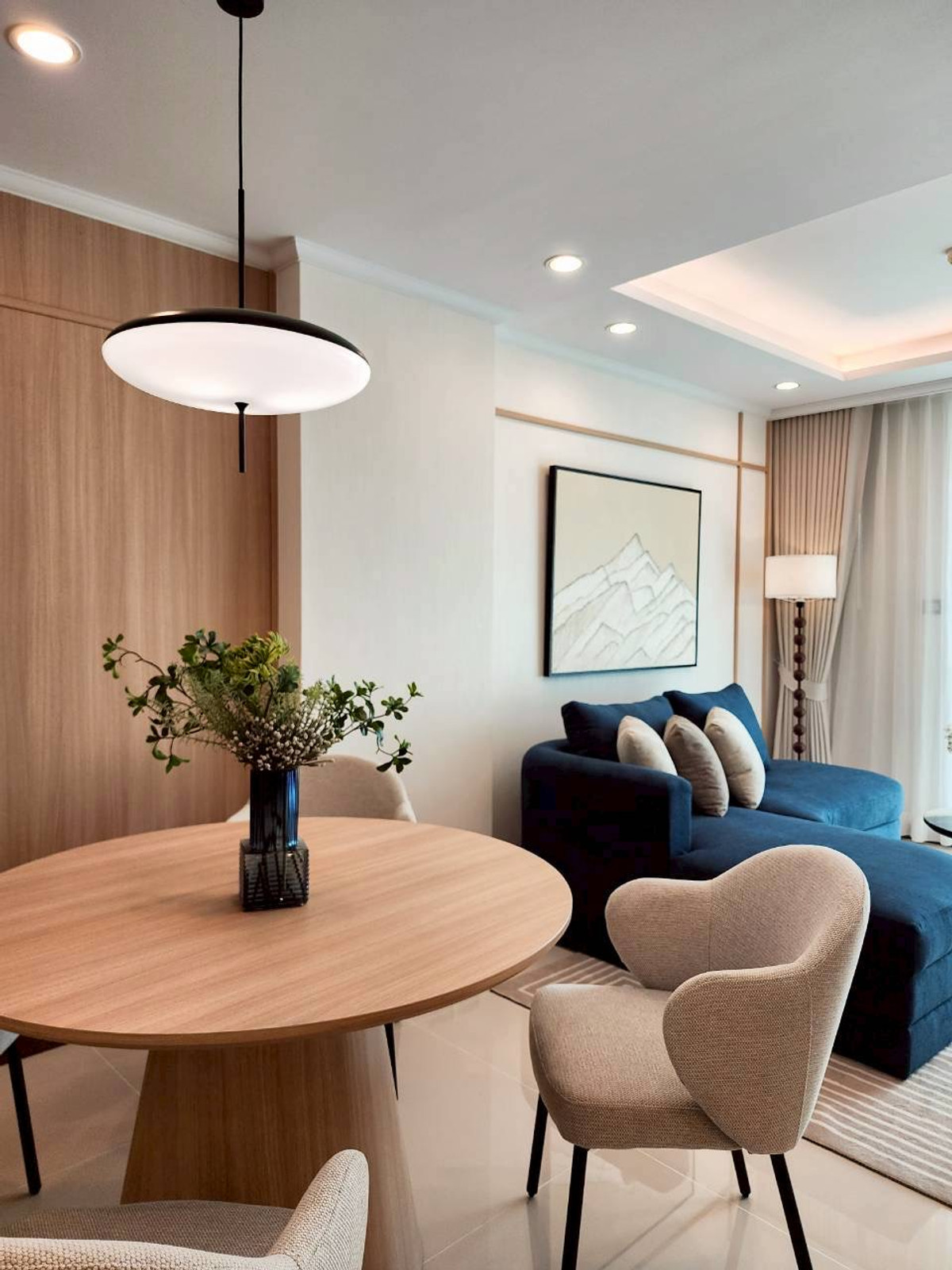 For RentCondoSukhumvit, Asoke, Thonglor : 🔥For Rent Now🔥 Supalai Oriental Sukhumvit 39, Corner Unit, Beautifully Decorated, Fully Furnished, Ready to Move In, Near BTS Skytrain, Convenient Transportation.
