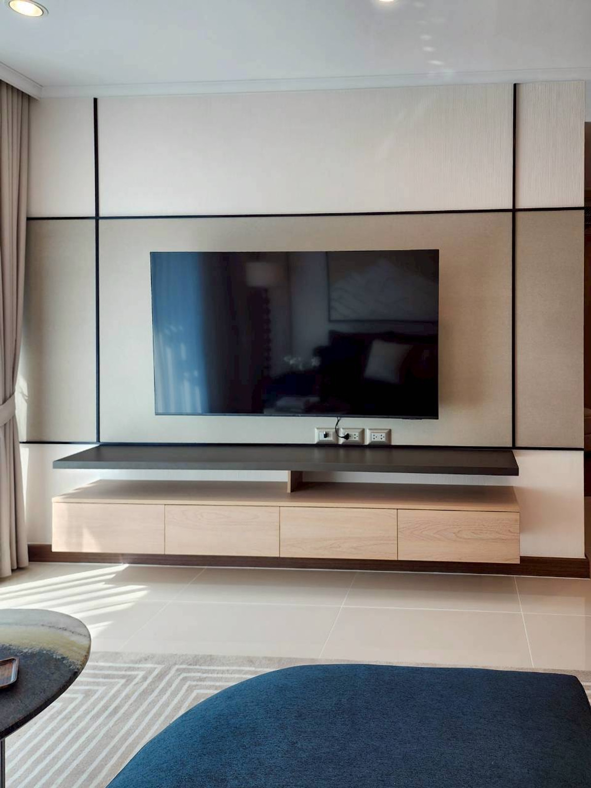 For RentCondoSukhumvit, Asoke, Thonglor : 🔥For Rent Now🔥 Supalai Oriental Sukhumvit 39, Corner Unit, Beautifully Decorated, Fully Furnished, Ready to Move In, Near BTS Skytrain, Convenient Transportation.