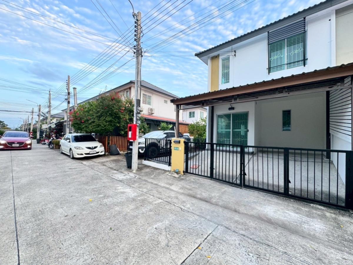 ขายทาวน์โฮมสมุทรปราการ สำโรง : ขายทาวน์เฮ้าส์/ทาวน์โฮม  บ้านพฤกษา 114/2 เทพารักษ์ - เมืองใหม่ฯ บางเพรียง บางบ่อ สมุทรปราการ CX-148218