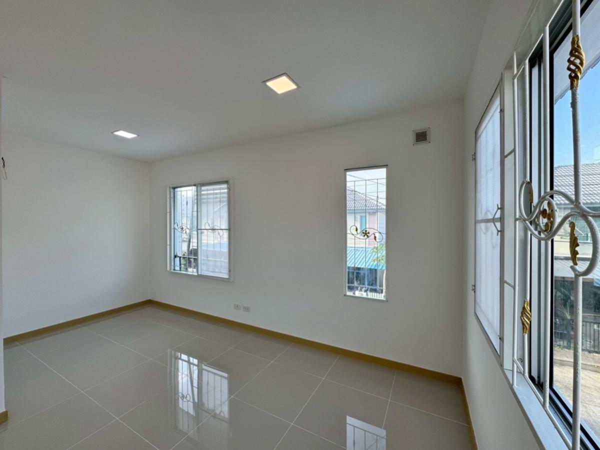 ขายทาวน์โฮมสมุทรปราการ สำโรง : ขายทาวน์เฮ้าส์/ทาวน์โฮม  บ้านพฤกษา 114/2 เทพารักษ์ - เมืองใหม่ฯ บางเพรียง บางบ่อ สมุทรปราการ CX-148218