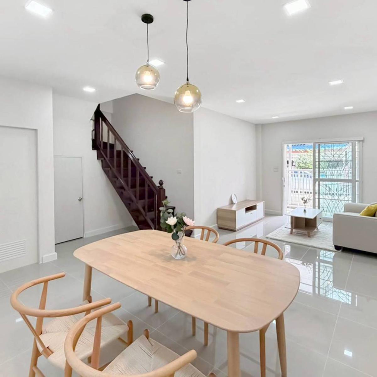 ขายทาวน์โฮมนนทบุรี บางใหญ่ บางบัวทอง : ขายทาวน์เฮ้าส์/ทาวน์โฮม  ไลโอ วงแหวน-ปิ่นเกล้า รีโนเวทใหม่ ปลายบาง บางกรวย นนทบุรี CX-148375