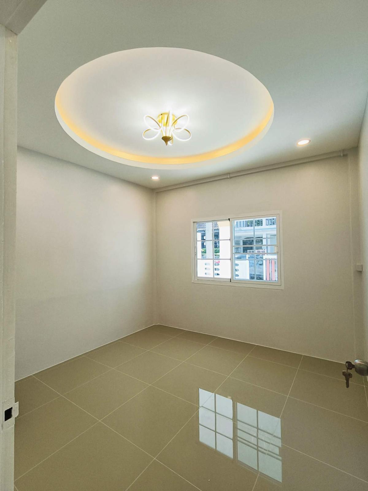 ขายบ้านบางแค เพชรเกษม : ขายบ้าน  หรรษา เพชรเกษม 81/6 หน้ากว้าง รีโนเวทใหม่ หนองค้างพลู เขต หนองแขม กรุงเทพ CX-148164