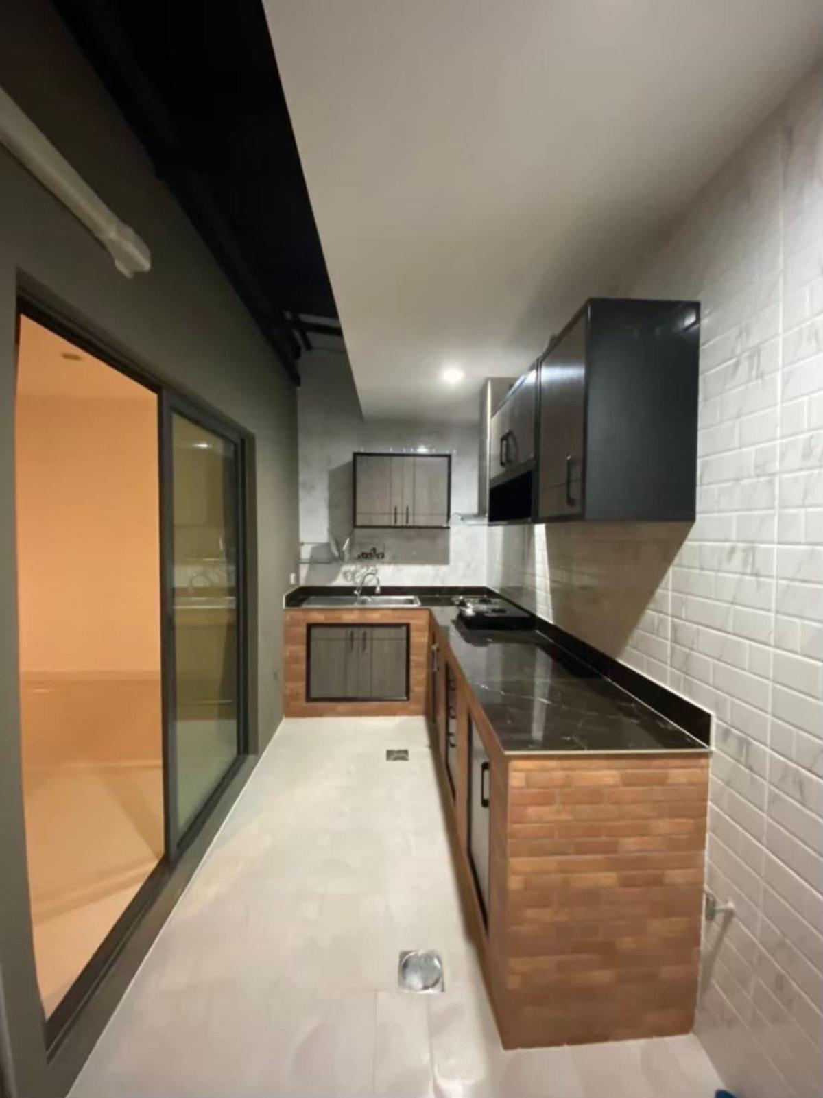 For SaleTownhomePathum Thani,Rangsit, Thammasat : For Sale Townhouse/Townhome  , VERVE Tiwanon-Rangsit , Bang Kadi , Mueang Pathum Thani , Pathum Thani , CX-148214