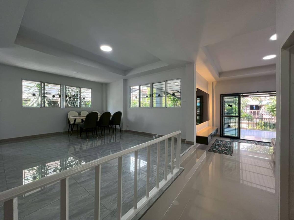 ขายบ้านปทุมธานี รังสิต ธรรมศาสตร์ : ขายบ้าน  วิสต้า วิลล์ คลอง 8 ลำลูกกา ลำลูกกา ปทุมธานี CX-147994