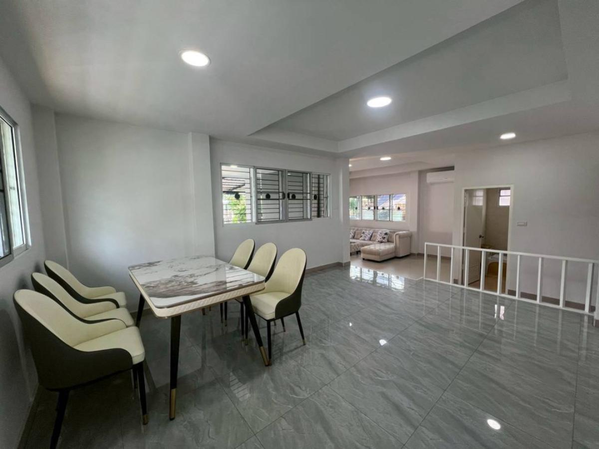 ขายบ้านปทุมธานี รังสิต ธรรมศาสตร์ : ขายบ้าน  วิสต้า วิลล์ คลอง 8 ลำลูกกา ลำลูกกา ปทุมธานี CX-147994