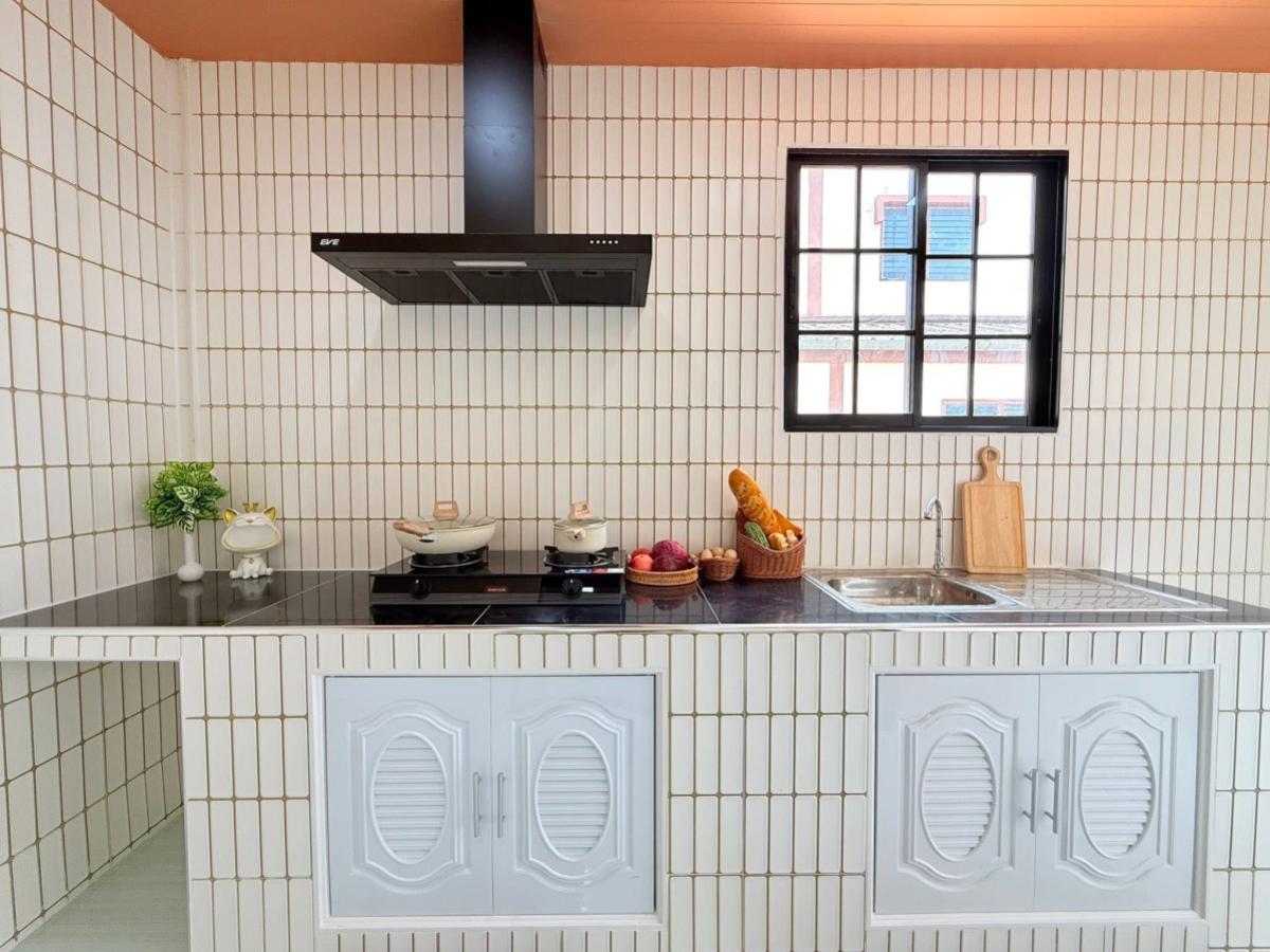 ขายทาวน์โฮมนวมินทร์ รามอินทรา : ขายทาวน์เฮ้าส์/ทาวน์โฮม  บ้านวงศกร 3 ห้องมุม รีโนเวทใหม่ สามวาตะวันตก เขต คลองสามวา กรุงเทพ CX-147933