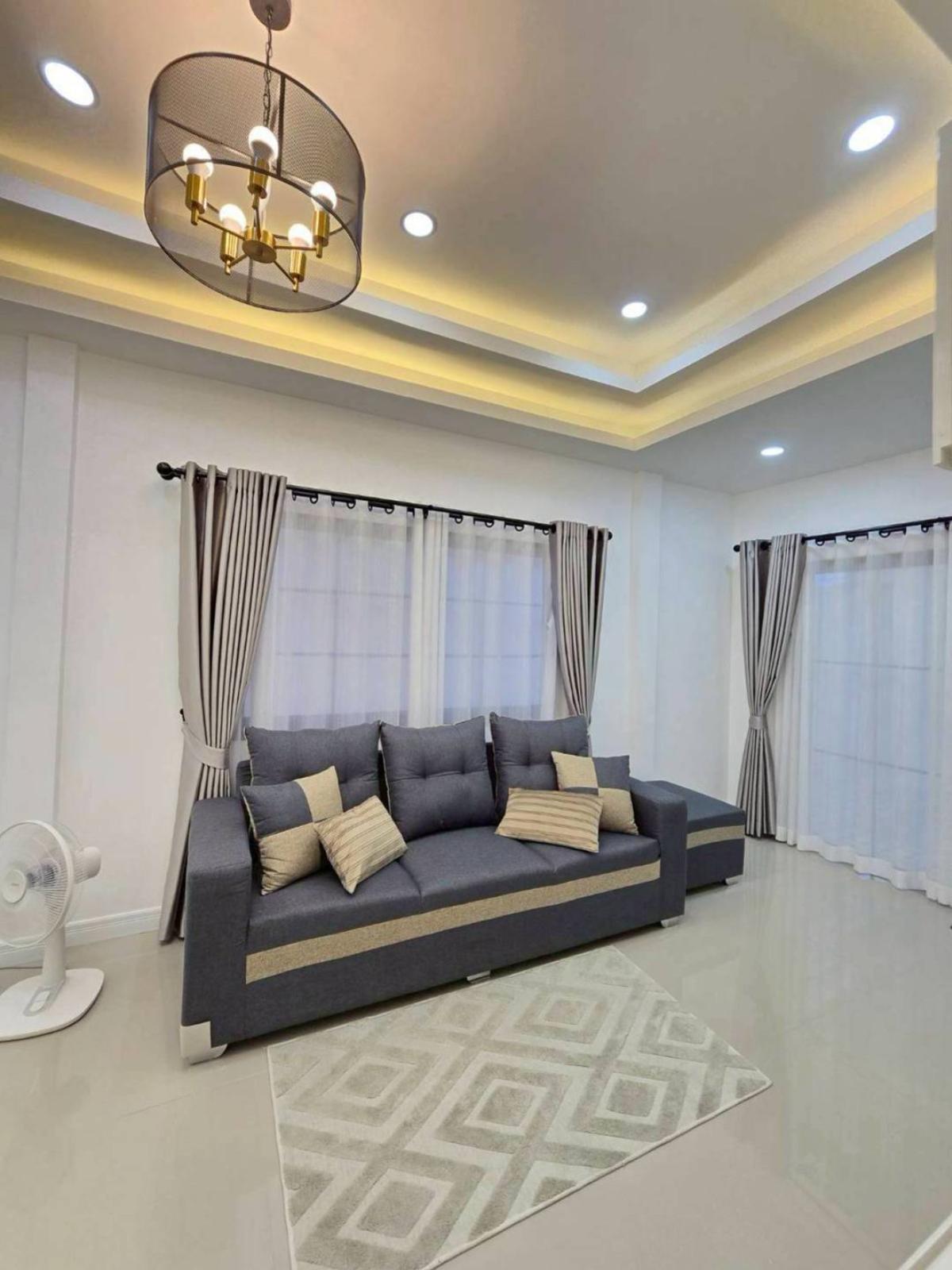 For SaleHousePattaya, Bangsaen, Chonburi : For Sale Detacted house in pattaya for sale , Nong Prue , Bang Lamung , Chon Buri , CX-147952