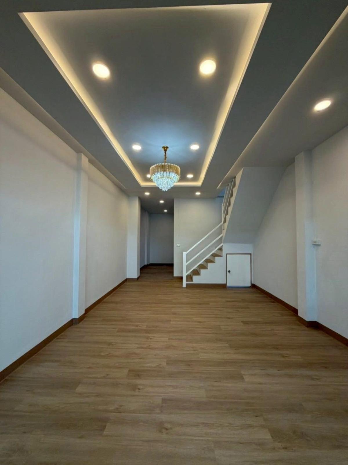 ขายทาวน์โฮมบางแค เพชรเกษม : ขายทาวน์เฮ้าส์/ทาวน์โฮม  หรรษา มาเจริญ ห้องมุม รีโนเวทใหม่ หนองค้างพลู เขต หนองแขม กรุงเทพ CX-147928