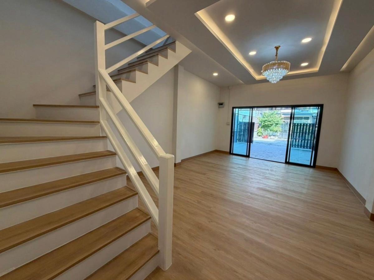 ขายทาวน์โฮมบางแค เพชรเกษม : ขายทาวน์เฮ้าส์/ทาวน์โฮม  หรรษา มาเจริญ ห้องมุม รีโนเวทใหม่ หนองค้างพลู เขต หนองแขม กรุงเทพ CX-147928