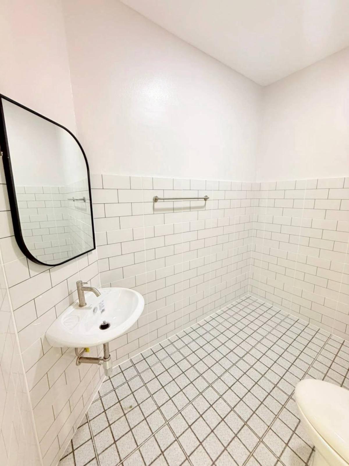 ขายทาวน์โฮมนนทบุรี บางใหญ่ บางบัวทอง : ขายทาวน์เฮ้าส์/ทาวน์โฮม  มนวดี กรีนพาร์ค พิมลราช บางบัวทอง นนทบุรี CX-147964