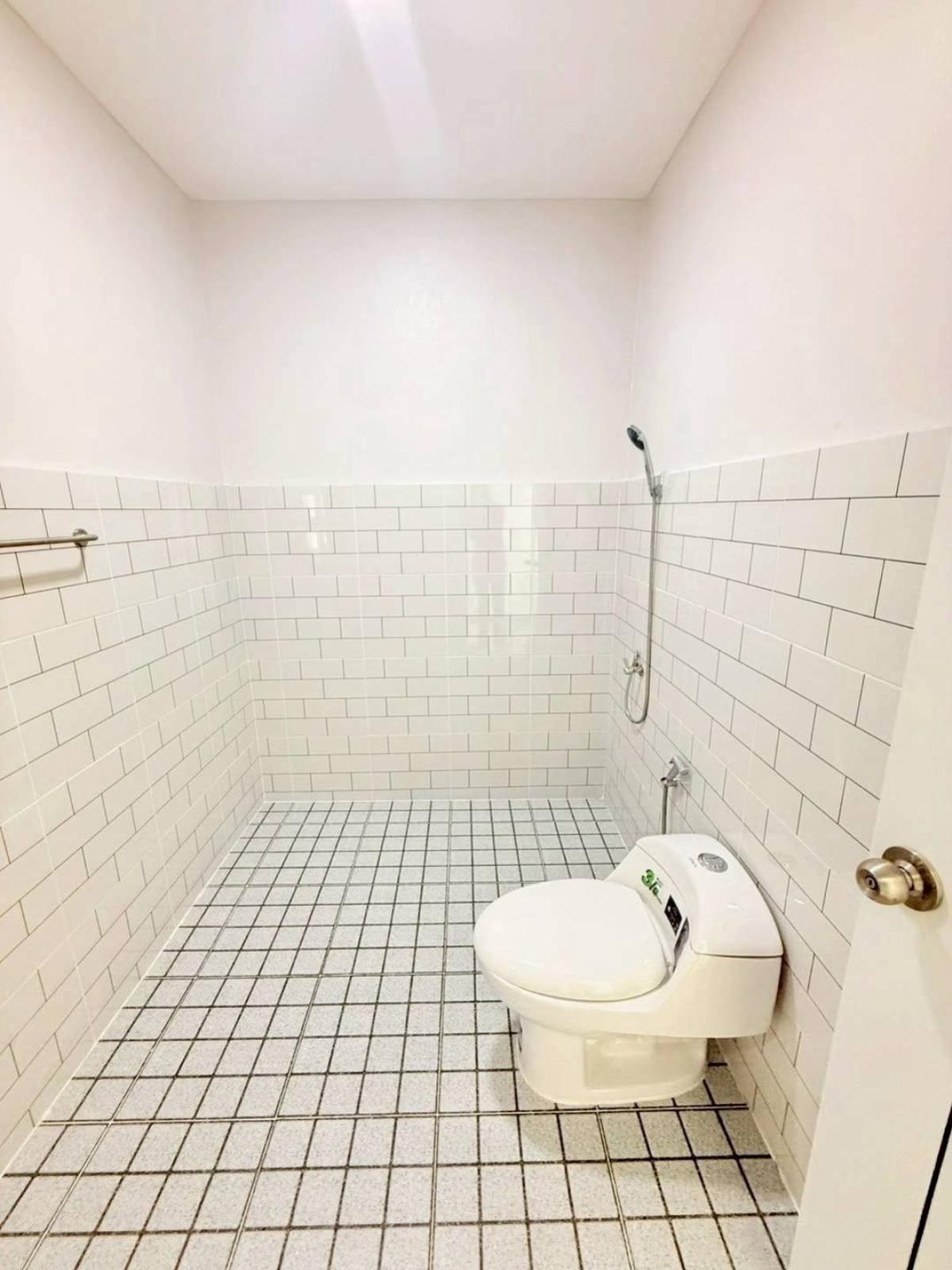 ขายทาวน์โฮมนนทบุรี บางใหญ่ บางบัวทอง : ขายทาวน์เฮ้าส์/ทาวน์โฮม  มนวดี กรีนพาร์ค พิมลราช บางบัวทอง นนทบุรี CX-147964