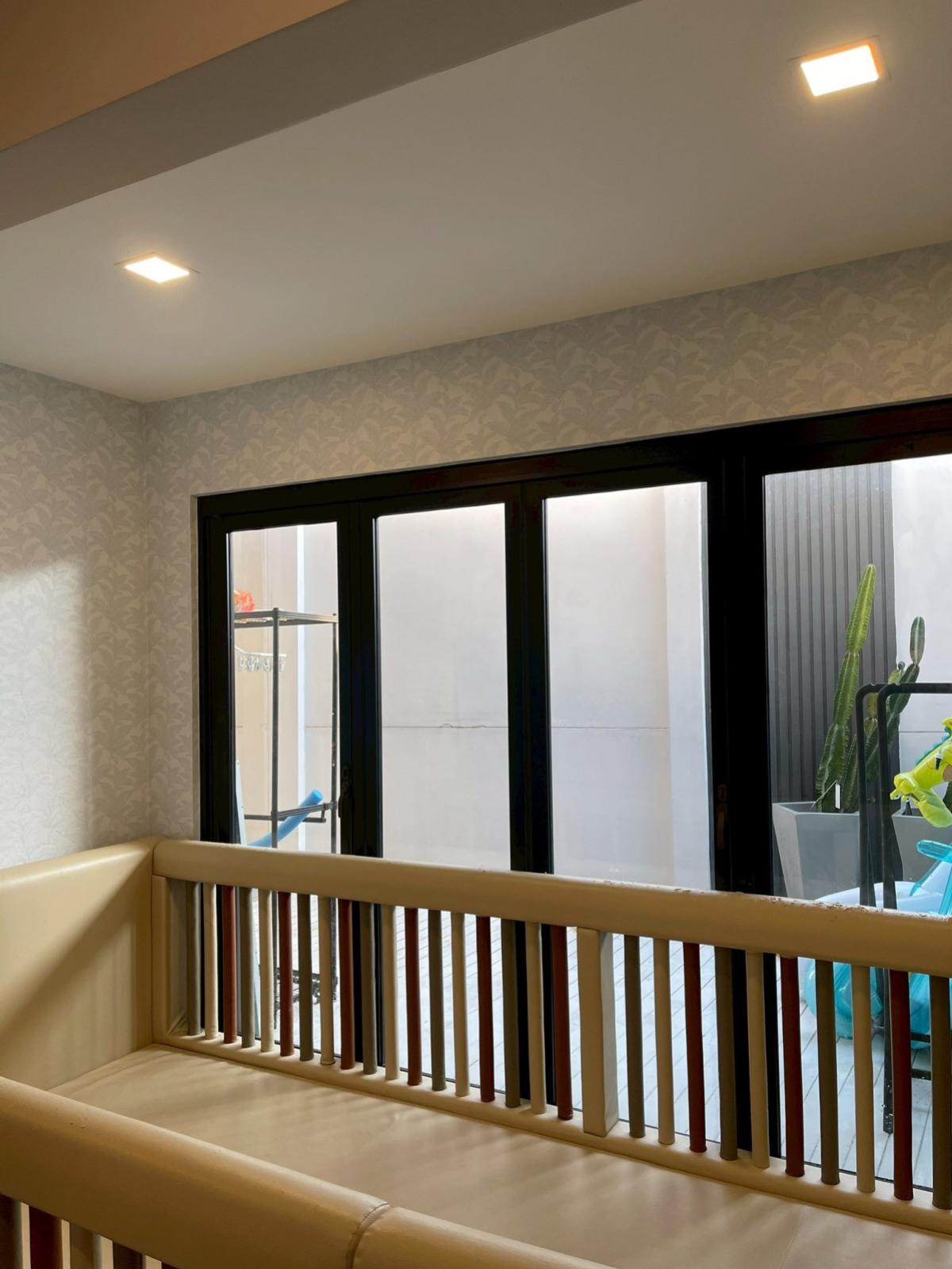 ขายทาวน์โฮมบางนา แบริ่ง ลาซาล : ขายทาวน์เฮ้าส์/ทาวน์โฮม  วีเว่ บางนา กม. 7 หน้ากว้าง บางแก้ว บางพลี สมุทรปราการ CX-148094