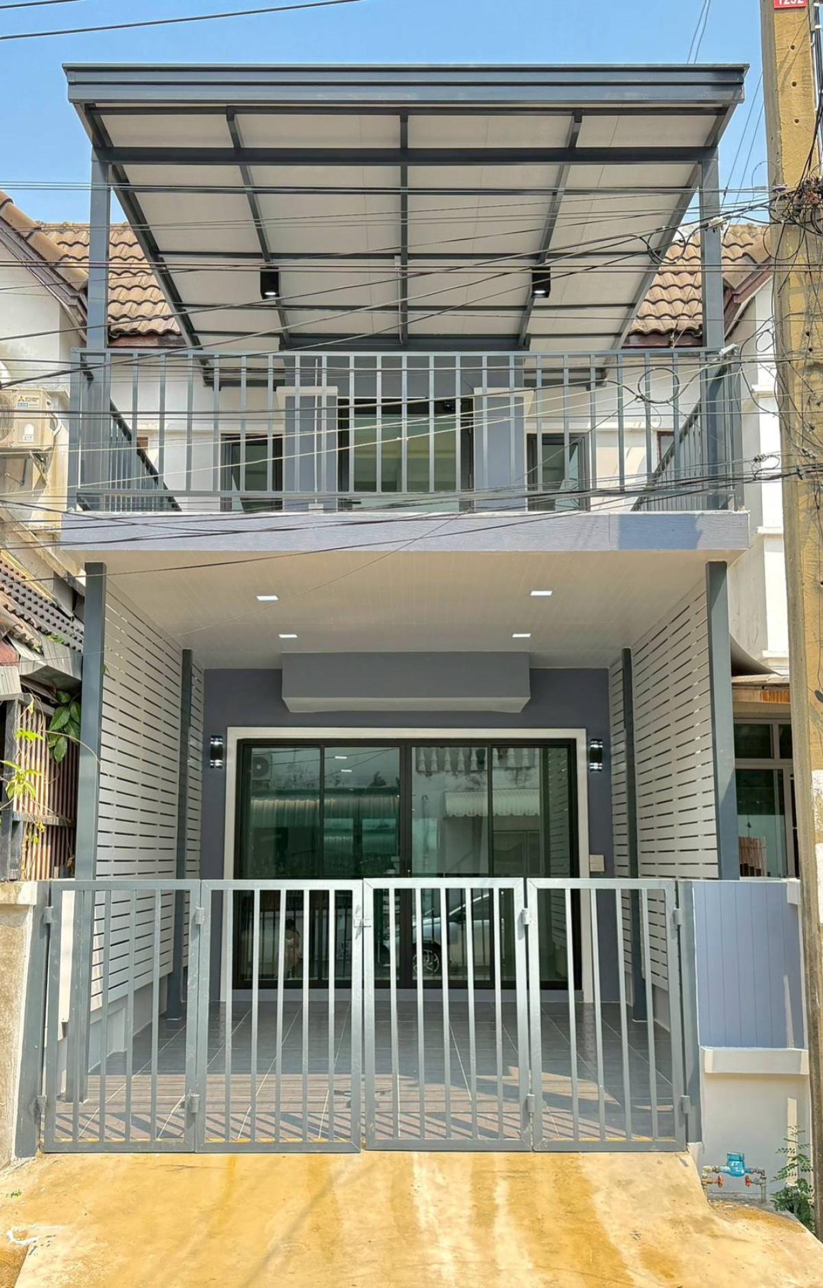 For SaleTownhomeRama5, Ratchapruek, Bangkruai : For Sale Townhouse/Townhome  , Baan Romruen Ville , Mahasawat , Bang Kruai , Nonthaburi , CX-147984
