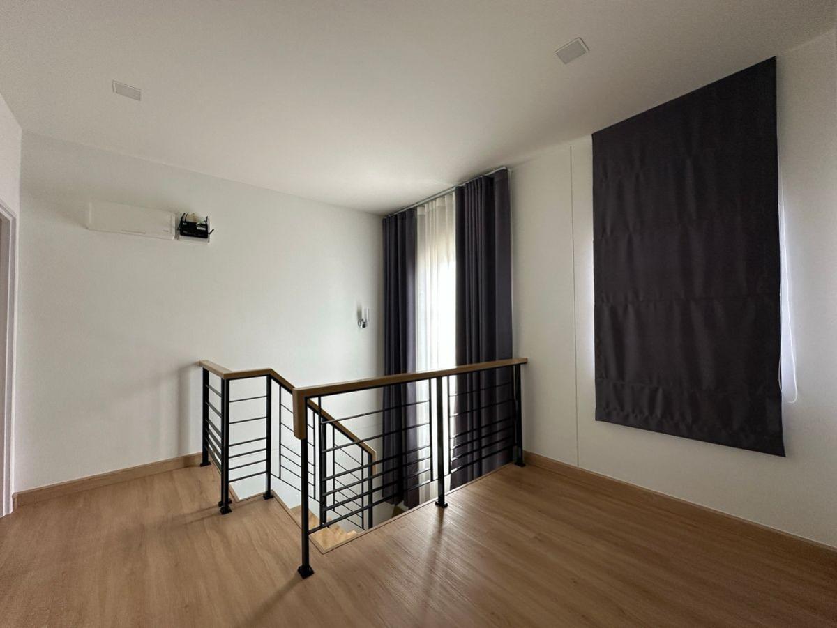 ขายบ้านแจ้งวัฒนะ เมืองทอง : ขายบ้าน  โกลเด้น นีโอ งามวงศ์วาน - ประชาชื่น MRT-ศรีรัช (สายสีชมพู) บางตลาด ปากเกร็ด นนทบุรี CX-147919