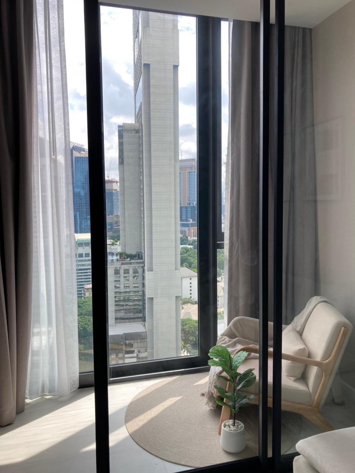 For RentCondoSathorn, Narathiwat : Rent a luxury condo Supalai Icon Sathorn 54 sq.m. near BTS Lumpini
Price only 50,000 baht/month with premium amenities!
