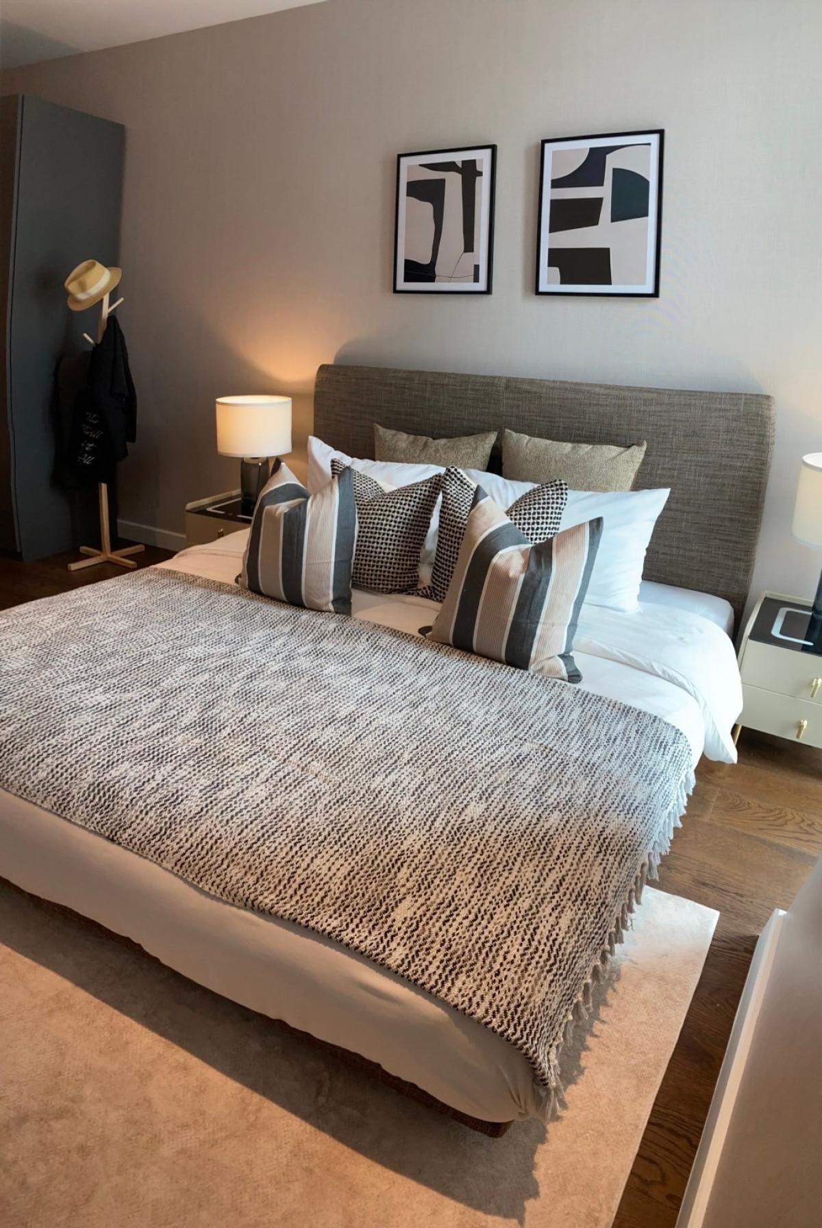 For RentCondoSathorn, Narathiwat : Rent a luxury condo Supalai Icon Sathorn 54 sq.m. near BTS Lumpini
Price only 50,000 baht/month with premium amenities!