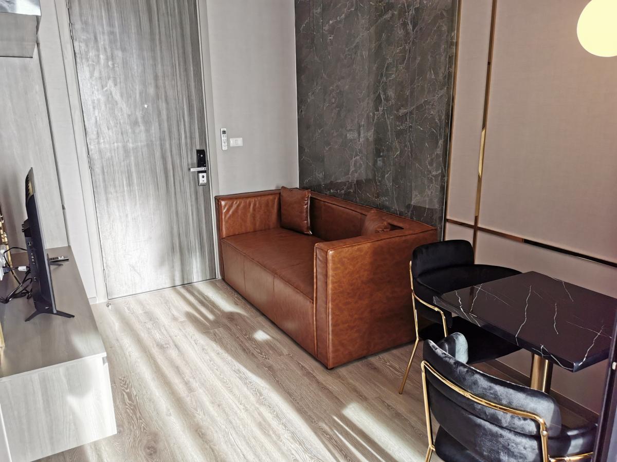 ให้เช่าทาวน์โฮมปทุมธานี รังสิต ธรรมศาสตร์ : 07/03/2026, เช่า KnightsBridge Prime Onnut 1 ห้องนอน ใกล้ BTS อ่อนนุช เพียง 19,000 บ./ด. 
ชีวิตใจกลางเมือง พร้อมสระว่ายน้ำ-ฟิตเนส สุดหรู!