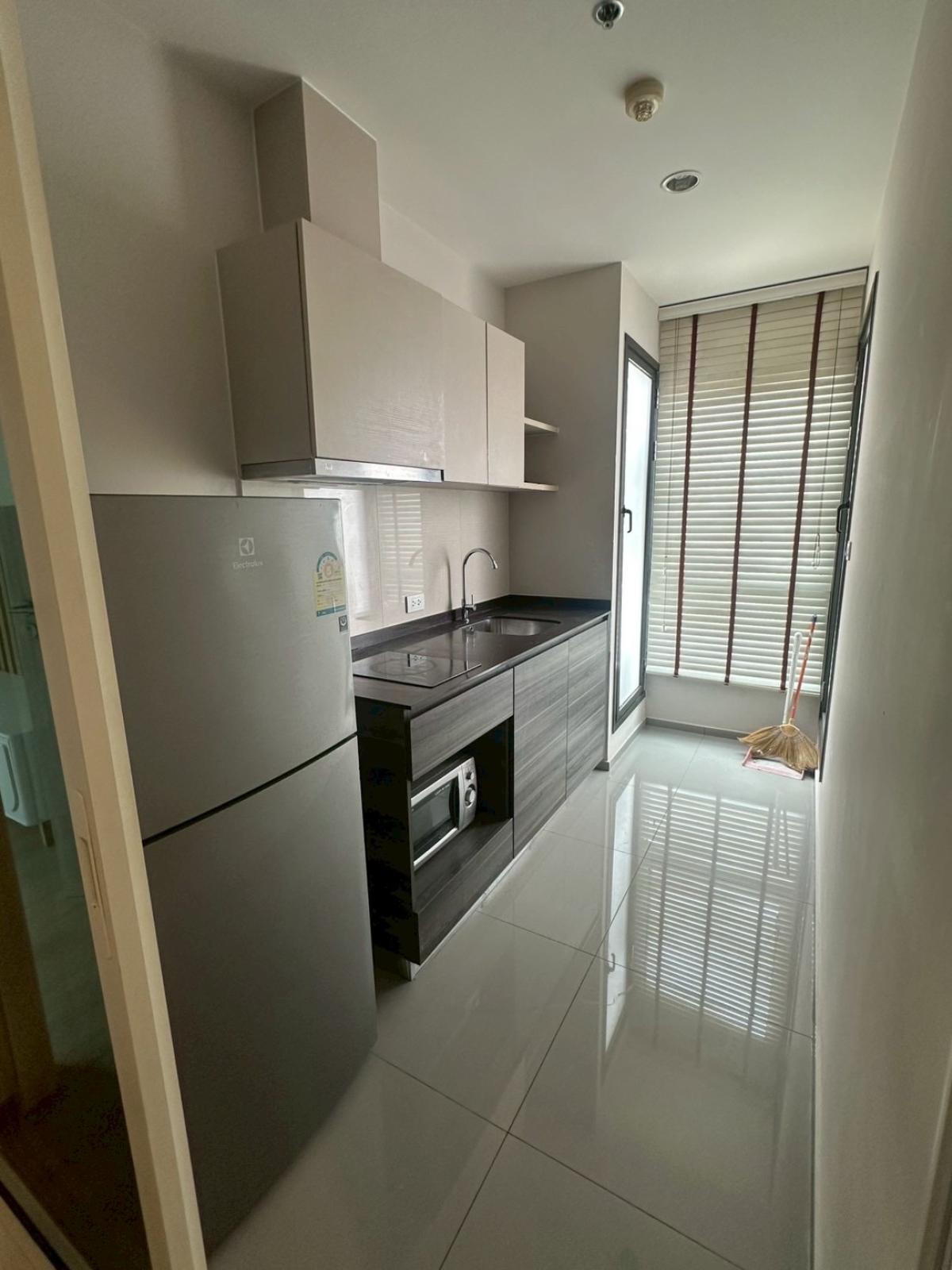 For RentCondoAri,Anusaowaree : Rent a condo at Centric Ari Station, 1 bedroom, fully equipped with amenities!
Near BTS Ari, only 32,000 Baht/month!