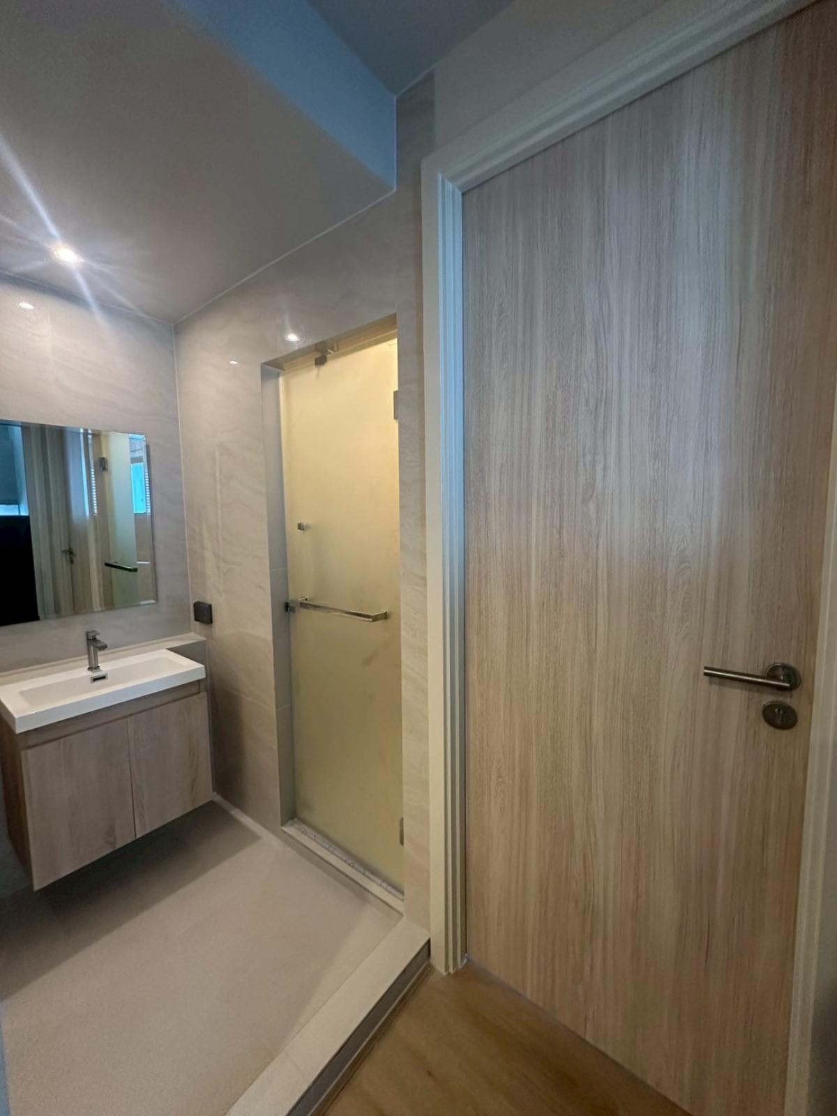 For RentCondoAri,Anusaowaree : Rent a condo at Centric Ari Station, 1 bedroom, fully equipped with amenities!
Near BTS Ari, only 32,000 Baht/month!