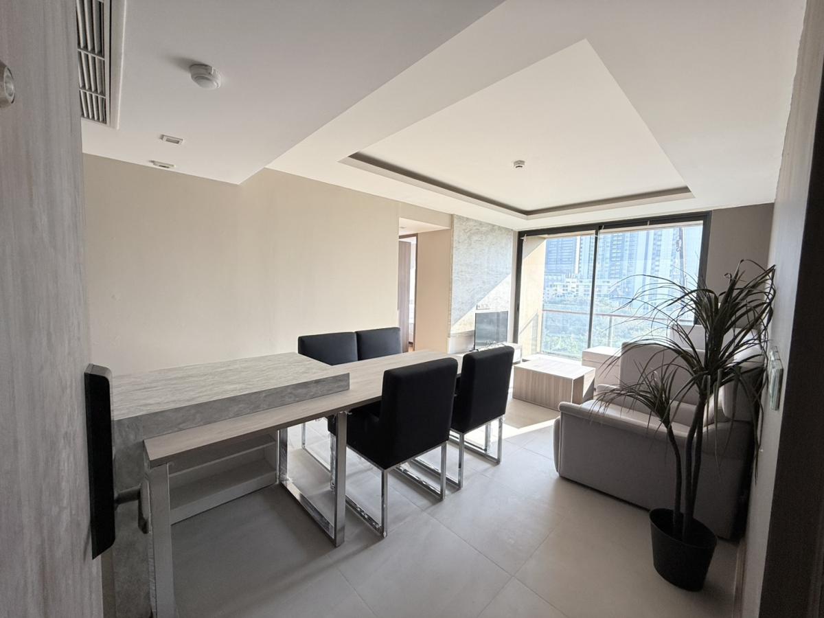 For RentCondoSamut Prakan,Samrong : Rent a luxury 2-bedroom condo Urbitia Thonglor 36 near BTS Thonglor
65 sq.m. for only 52,000 THB/month with complete amenities!