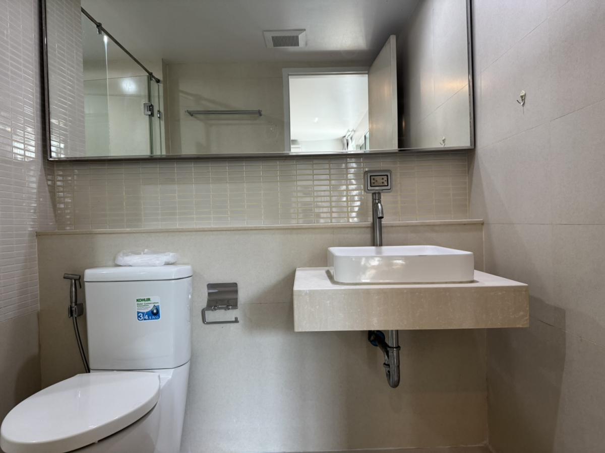 ให้เช่าคอนโดสีลม ศาลาแดง บางรัก : 07/03/2026, เช่าคอนโด Focus on Saladaeng 1 ห้องนอน ใจกลางสีลม 
ใกล้ BTS/MRT ศาลาแดง ราคาเพียง 18,000 บาท/เดือน!