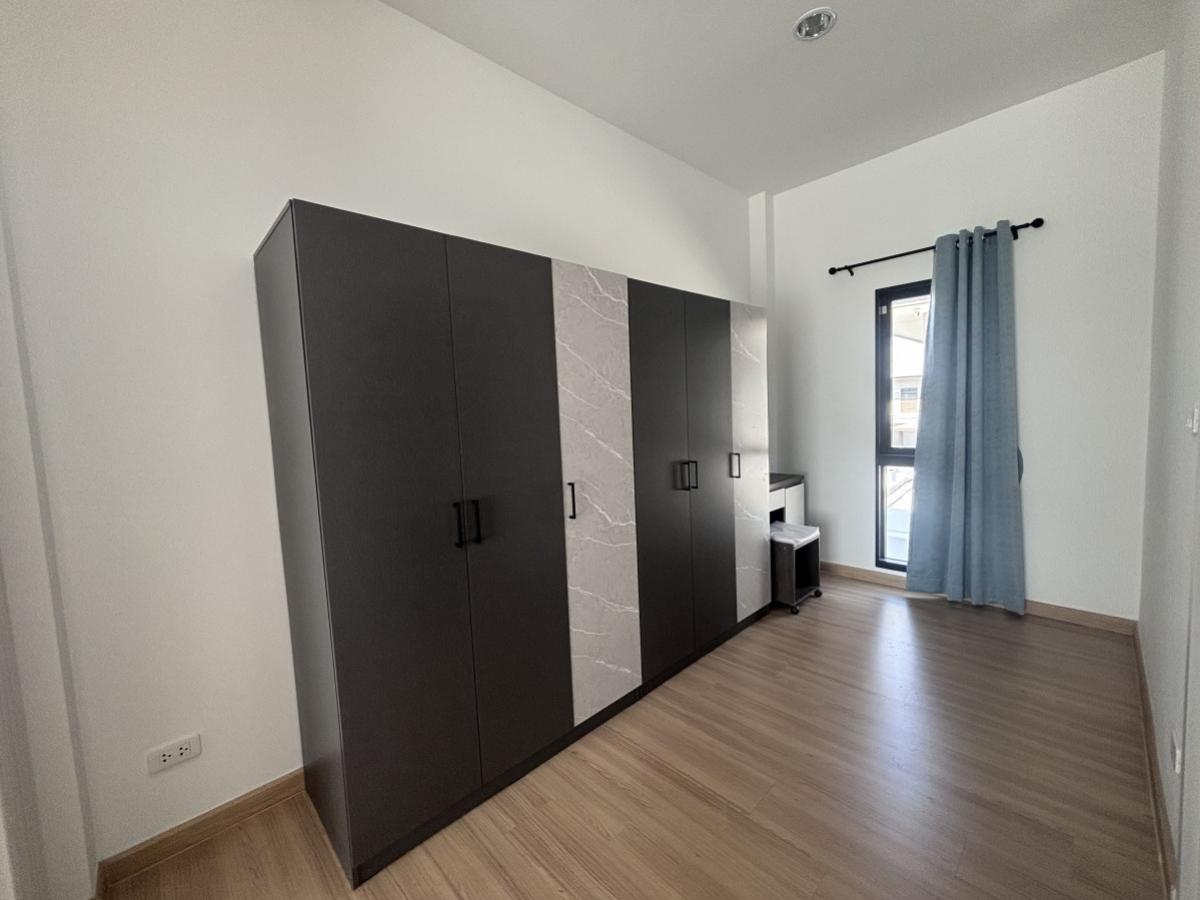 ขายบ้านพระราม 2 บางขุนเทียน : ขายบ้าน  คุณาลัย นาวาร่า พระราม 2 - บางขุนเทียน ห้องมุม หน้ากว้าง ท่าข้าม เขต บางขุนเทียน กรุงเทพ CX-148374